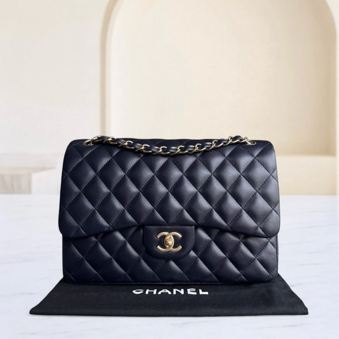 Chanel Classic Flap Jumbo - Double Flap 30CM Quilted Lambskin Dark Blue Gold Hardware Series 20