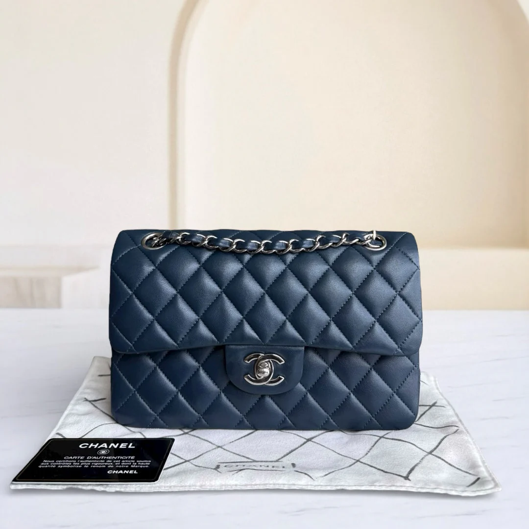 Chanel Classic Flap Small - Lambskin 23CM Dark Blue Silver Hardware Series 26