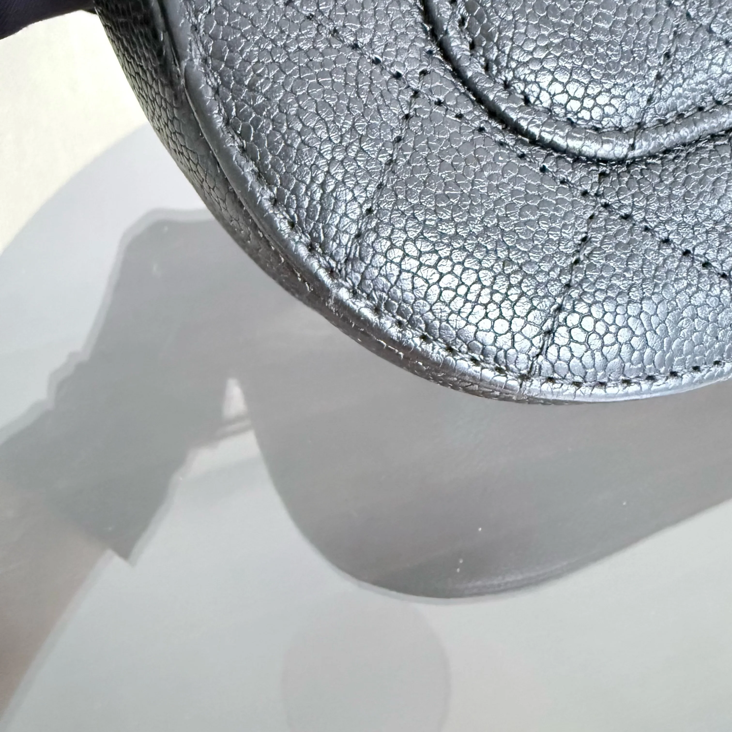 Chanel Coco Curve Cuba - Caviar Medium Black Gold Hardware