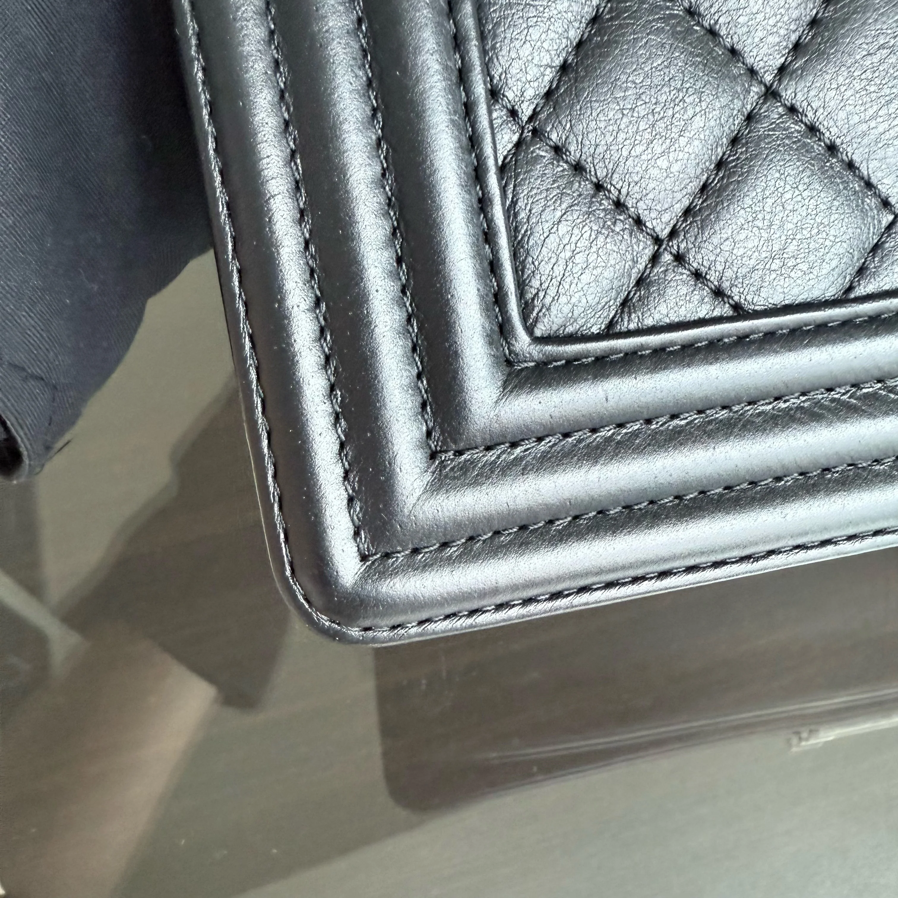 Chanel Boy Medium - 25CM Quilted Calfskin Black Ruthenium Silver Hardware