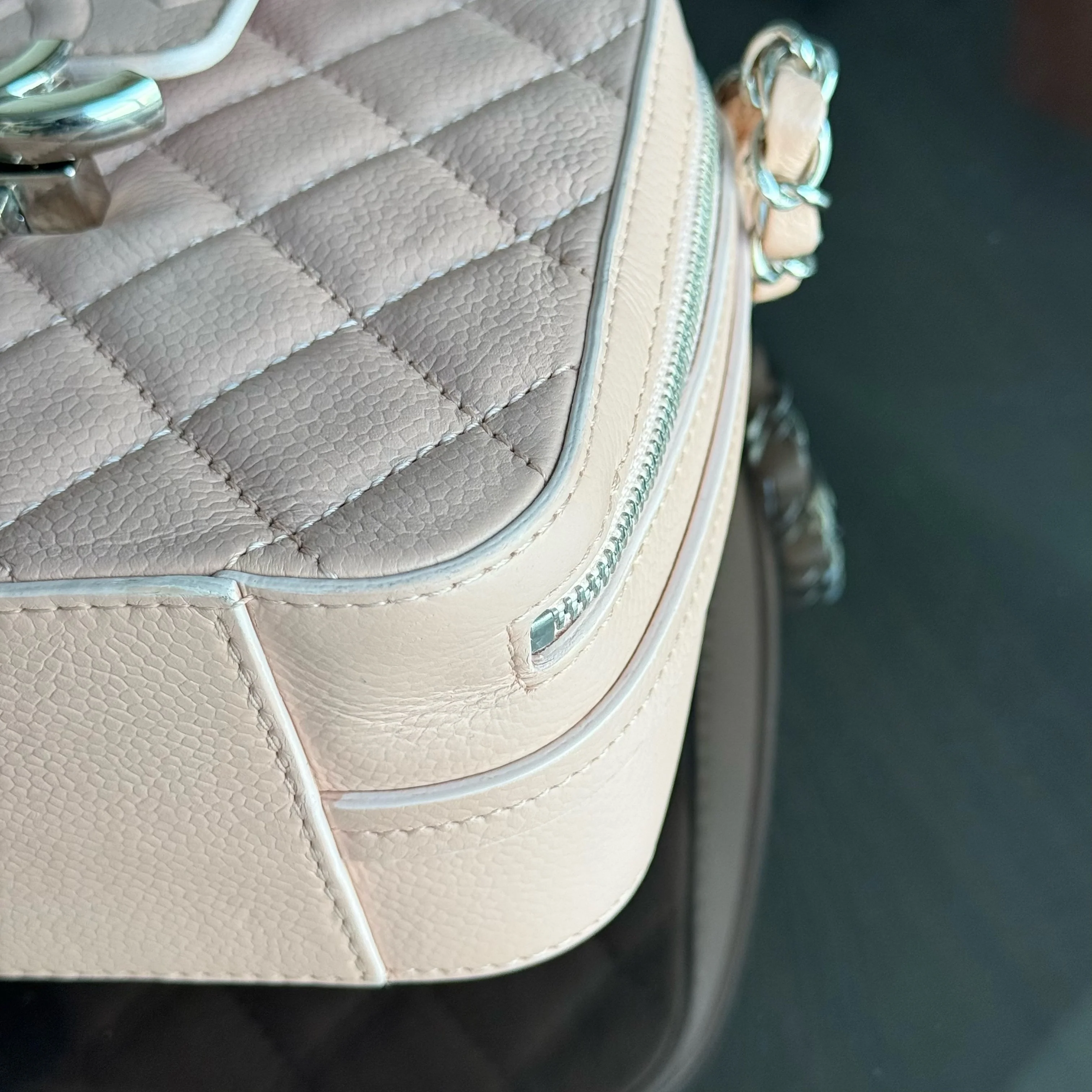 Chanel CC Box Camera Bag Small - Caviar Quilted Grained Calfskin Pink Series 24