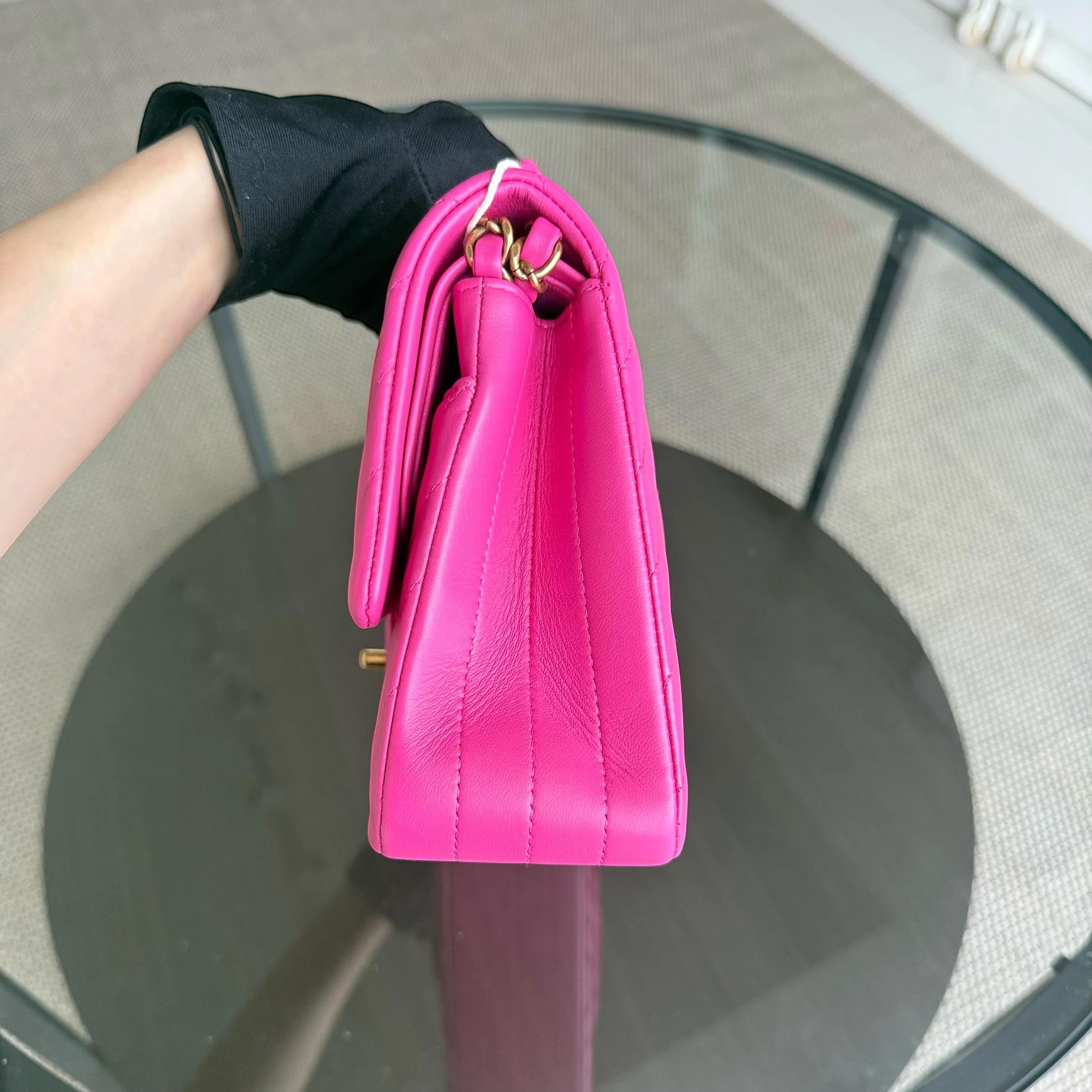 Chanel Classic Flap Medium - 25CM Chevron Lambskin Pink Gold Hardware