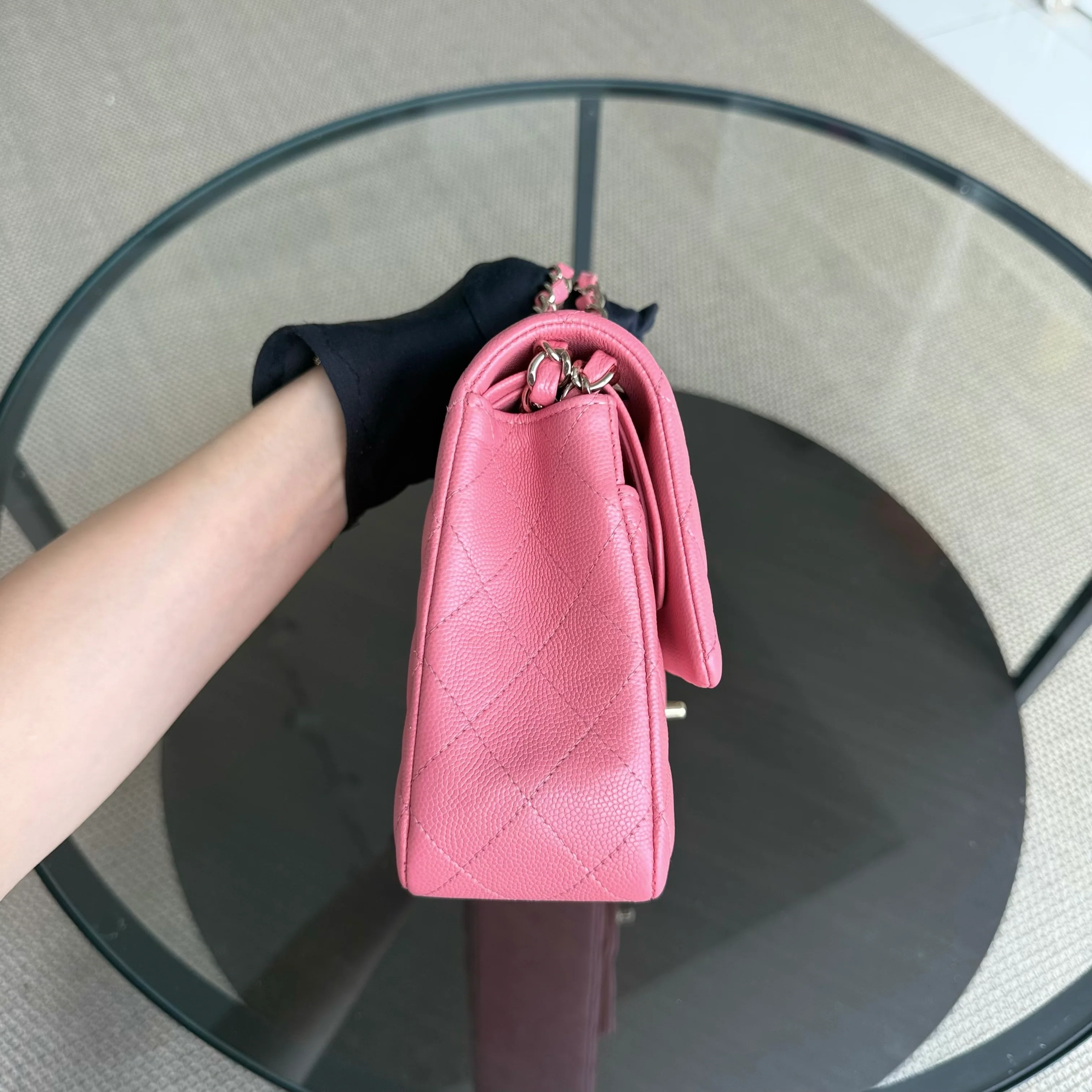 Chanel Classic Flap Medium - Caviar 25CM Quilted Grained Calfskin Pink Gold Hardware Series 28