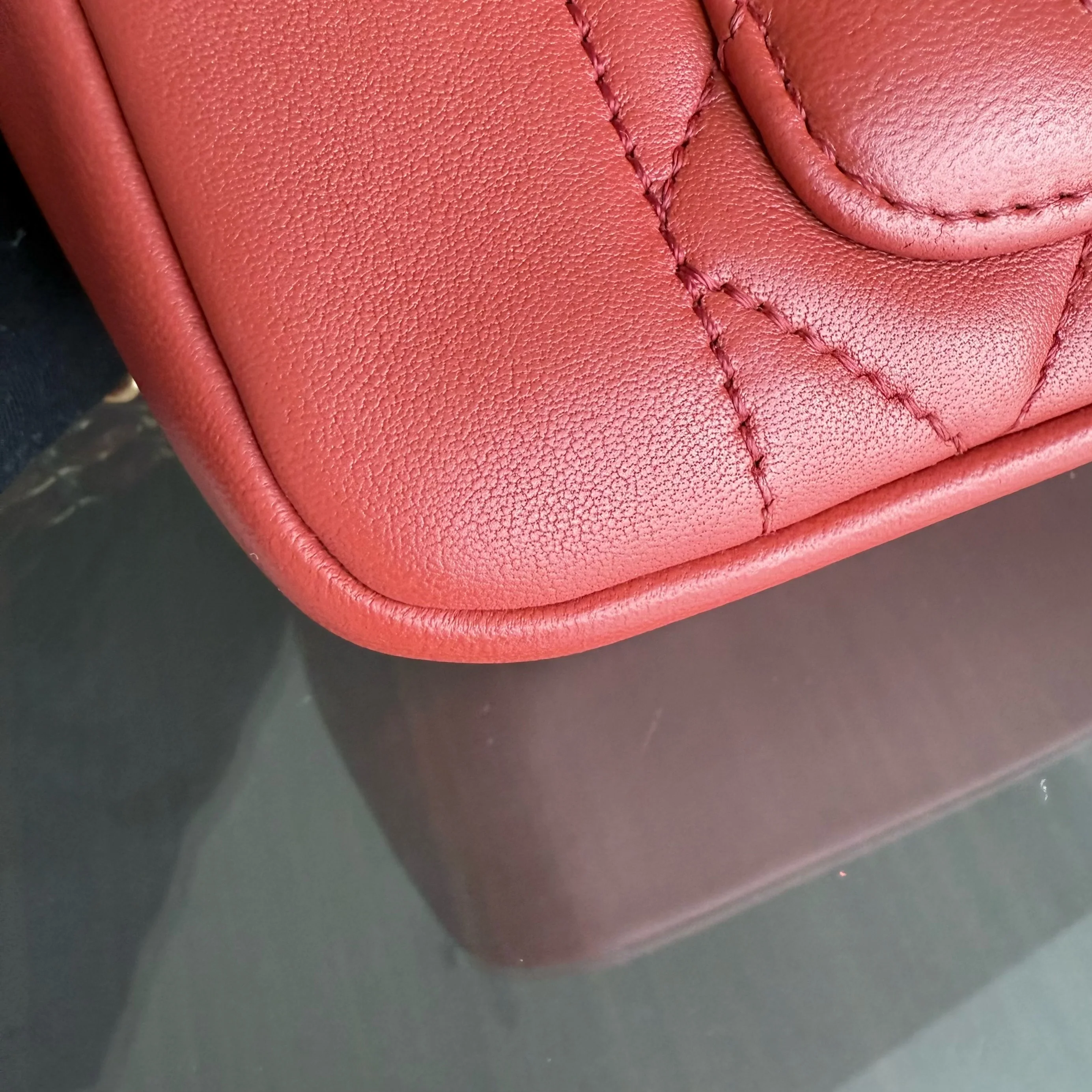 Chanel Diana Reissue Small - 22CM Quilted Lambskin Red Gold Hardware Series 20