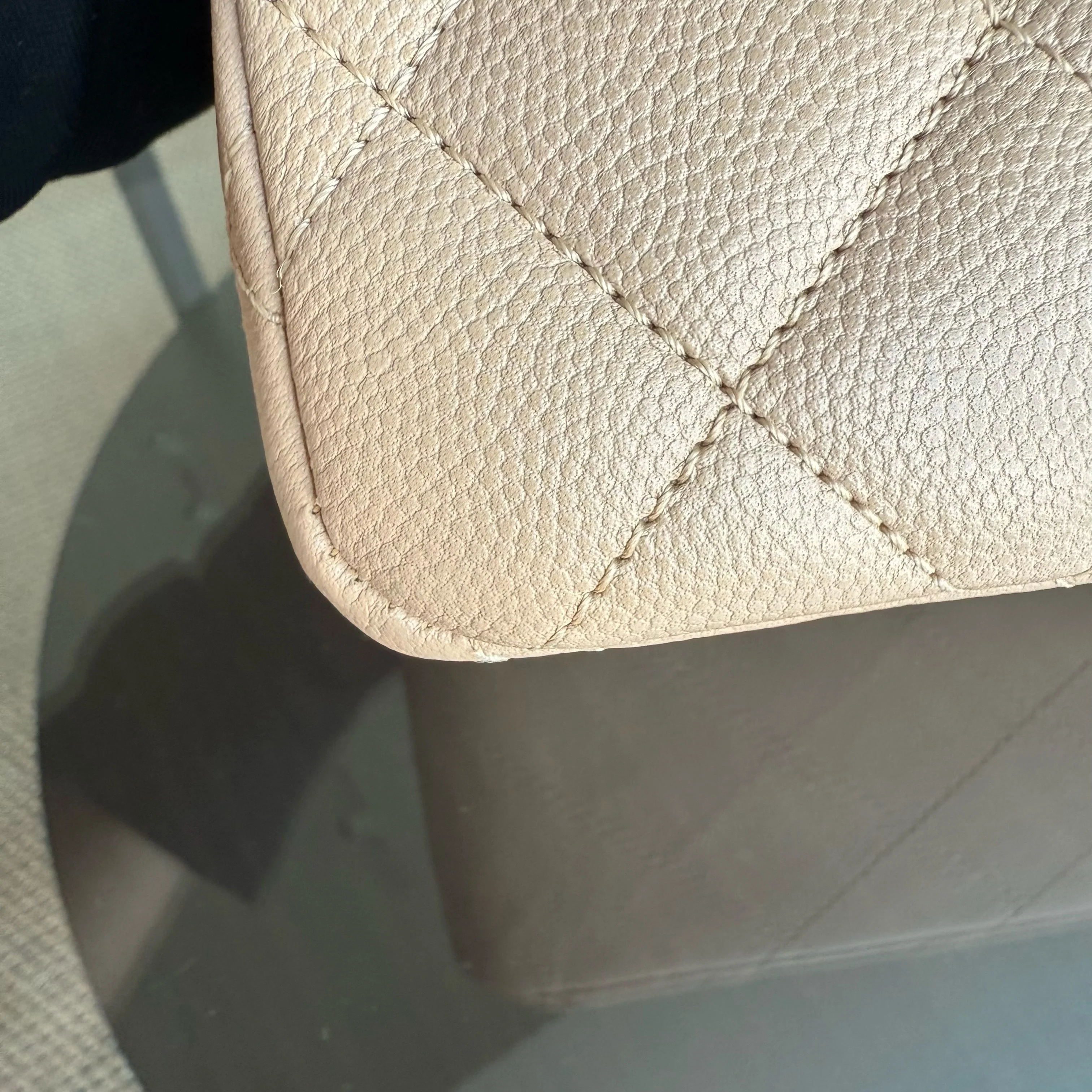 Chanel 2.55 Reissue 226 - Caviar Quilted Grained Calfskin Beige Gold Hardware Series 23