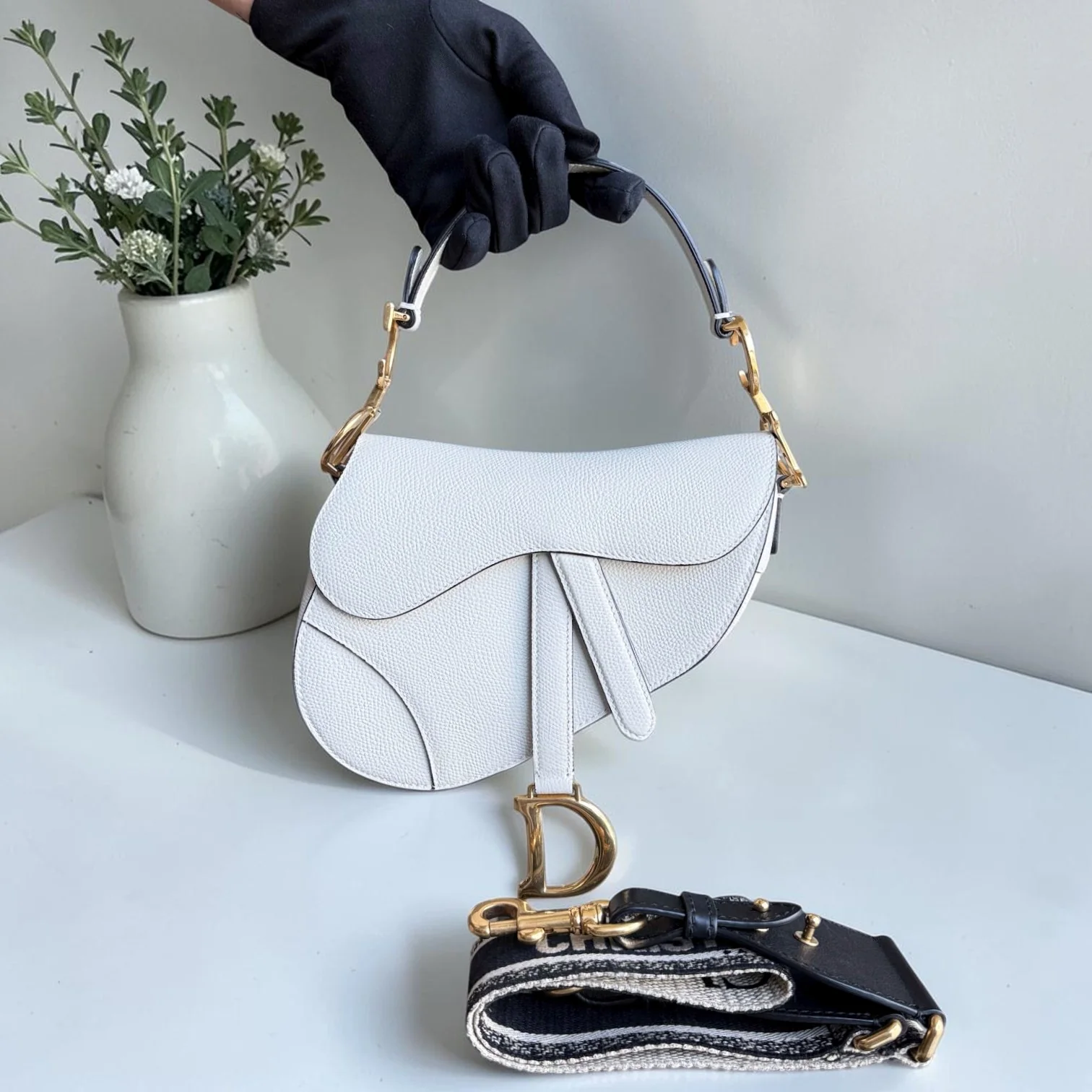 *With Strap, Caviar* Dior Saddle Small 21CM Caviar White GHW