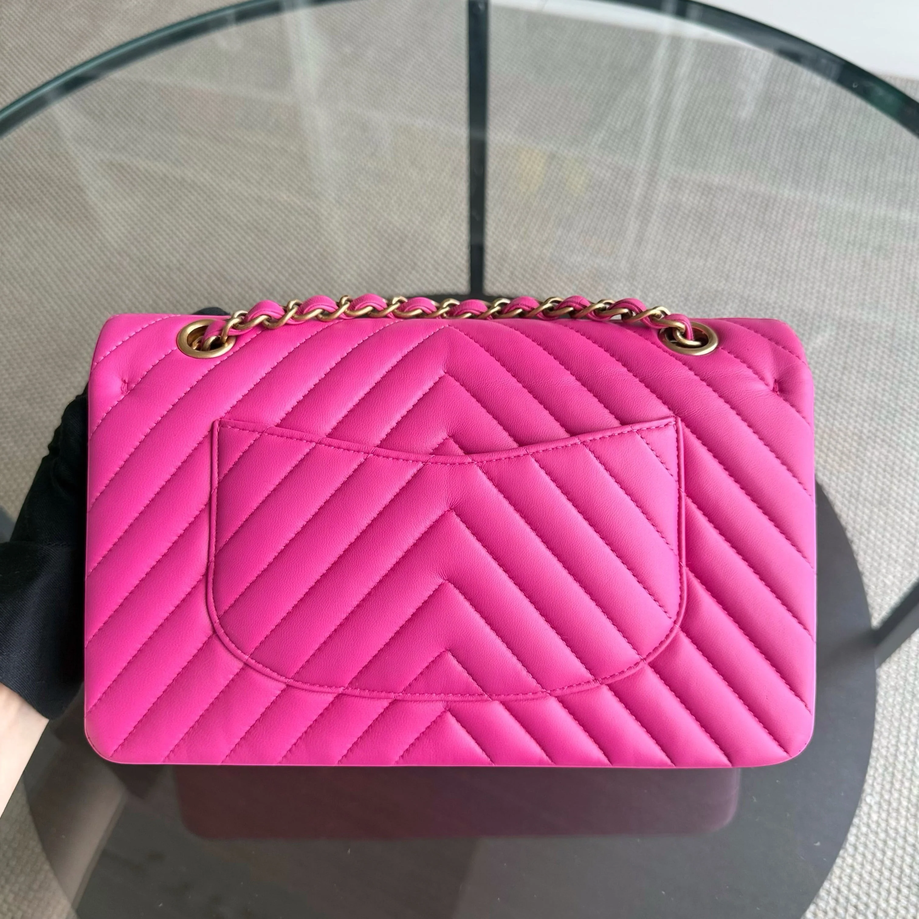 Chanel Classic Flap Medium - 25CM Chevron Lambskin Pink Gold Hardware