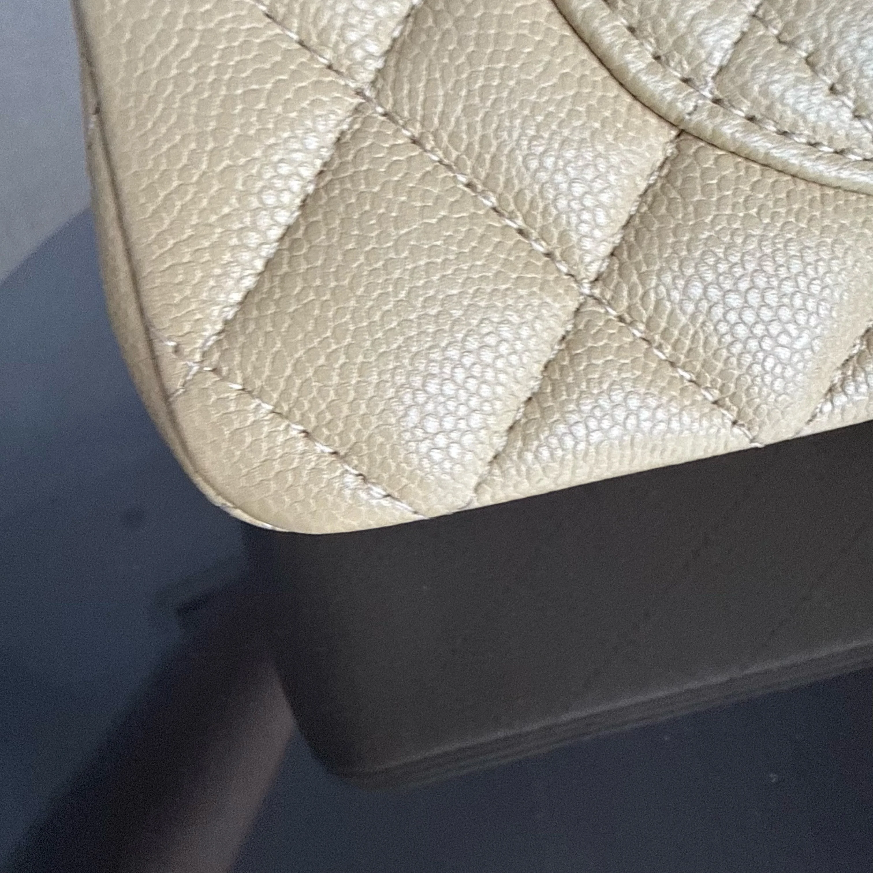 Chanel Classic Flap Small - Caviar 23CM Quilted Beige Gold Hardware Microchip