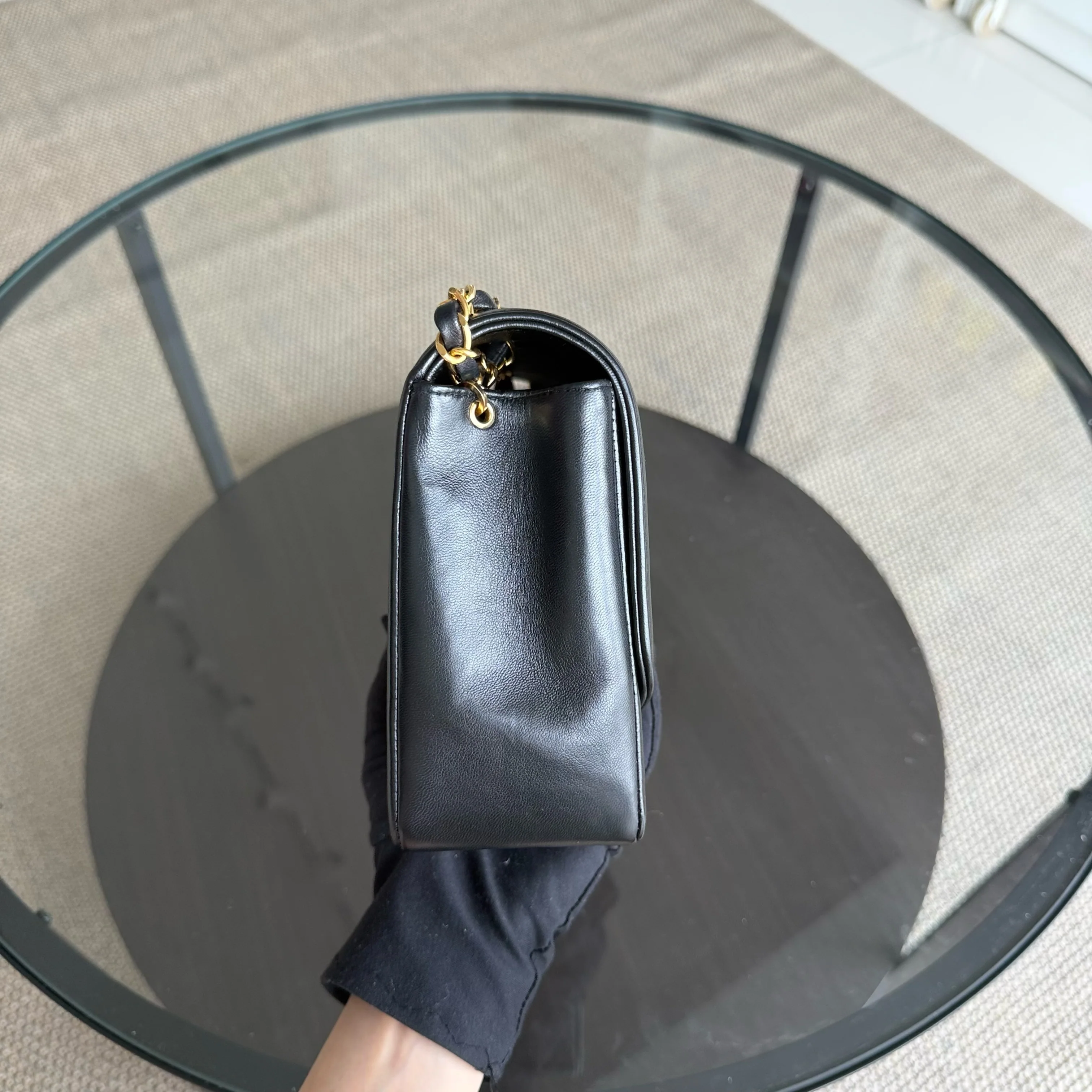 Chanel Diana Medium Vintage - Quilted Lambskin Black Gold Hardware Series 2