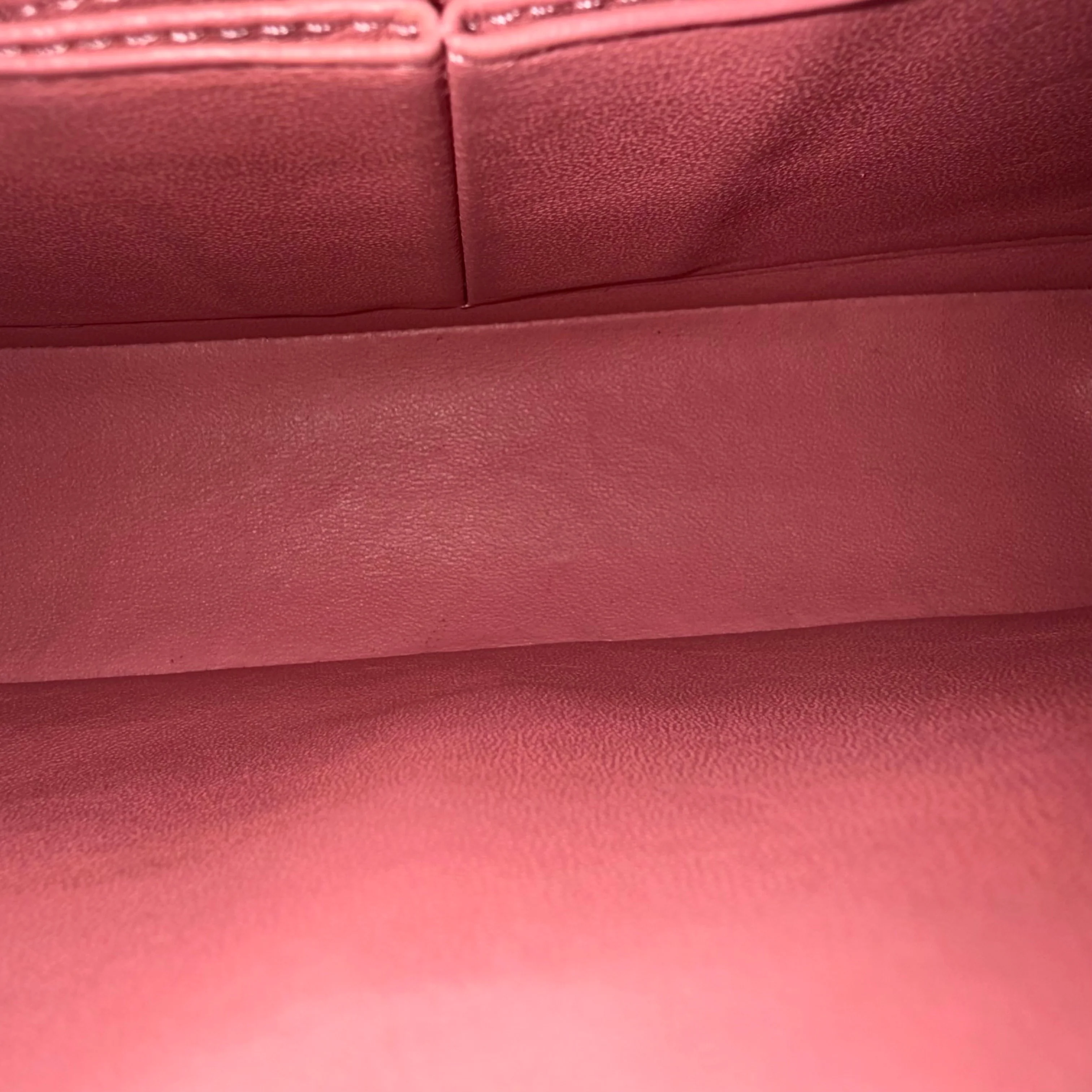 Chanel Classic Flap Small - Caviar 23CM Quilted Grained Calfskin Pink Gold Hardware Series 28