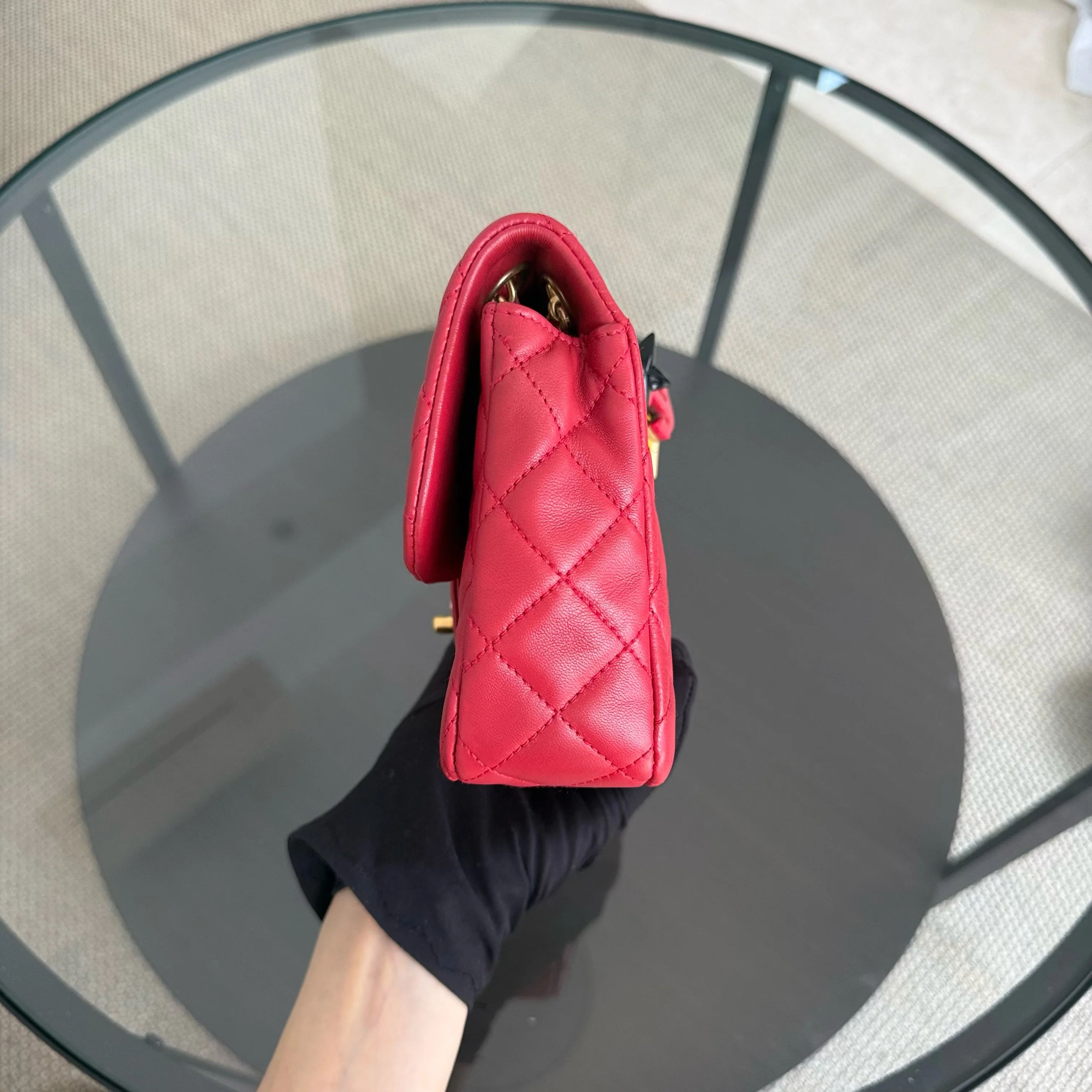 Chanel Classic Flap Medium - Special Valentine Edition 25CM Quilted Lambskin Red Gold Hardware Series 14