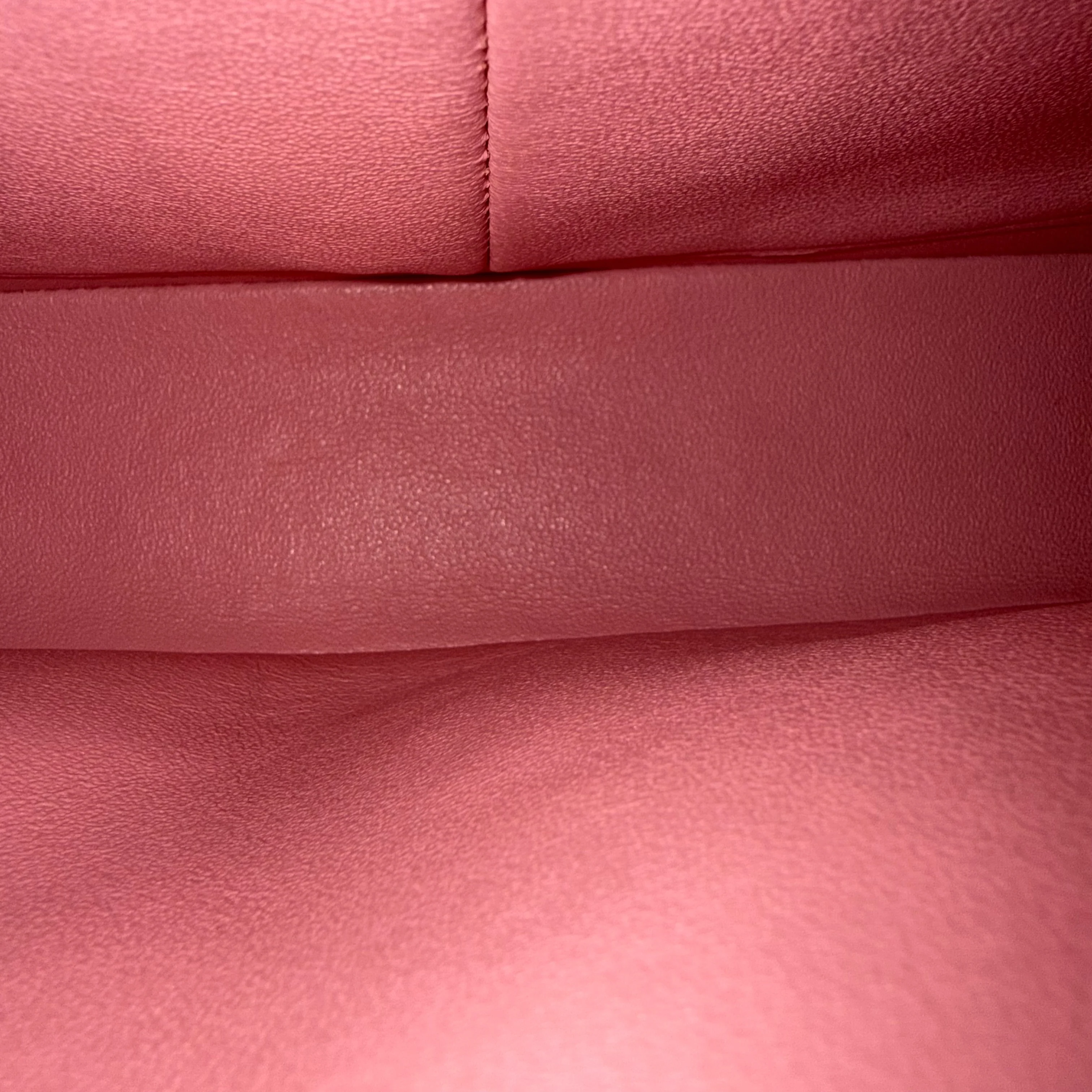 Chanel Classic Flap Small - Lambskin 23CM Quilted Pink Gold Hardware Series 27