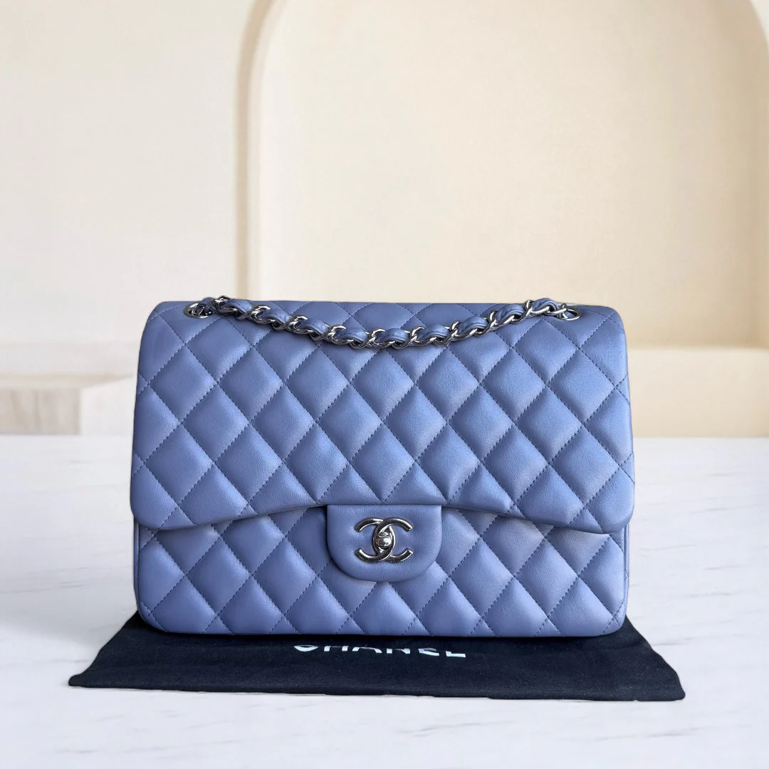 Chanel Classic Flap Jumbo - Double Flap 30CM Quilted Lambskin Lavender Silver Hardware Series 15