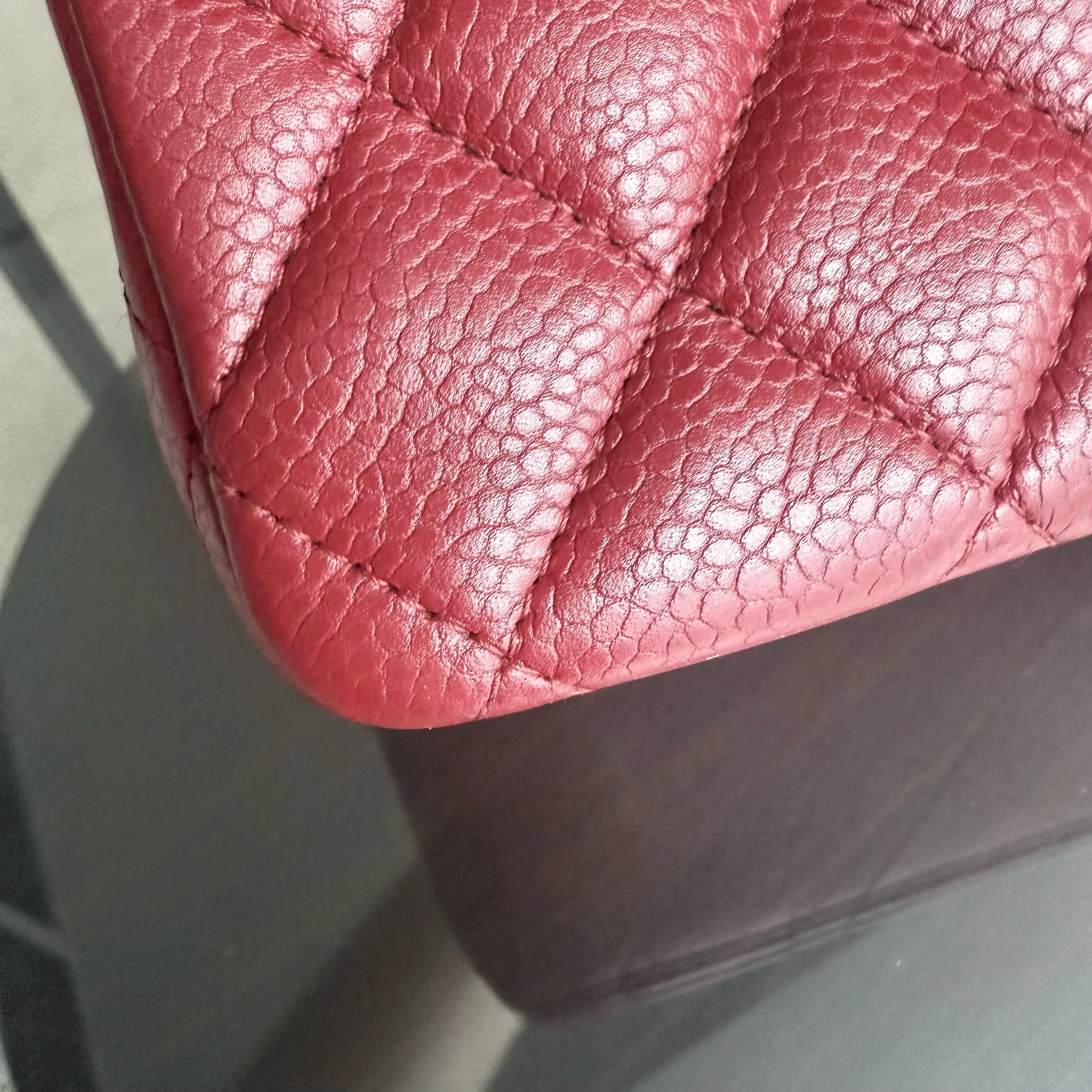 Chanel Classic Flap Medium - Caviar 25CM Quilted Grained Calfskin Dark Red Silver Hardware Series 16