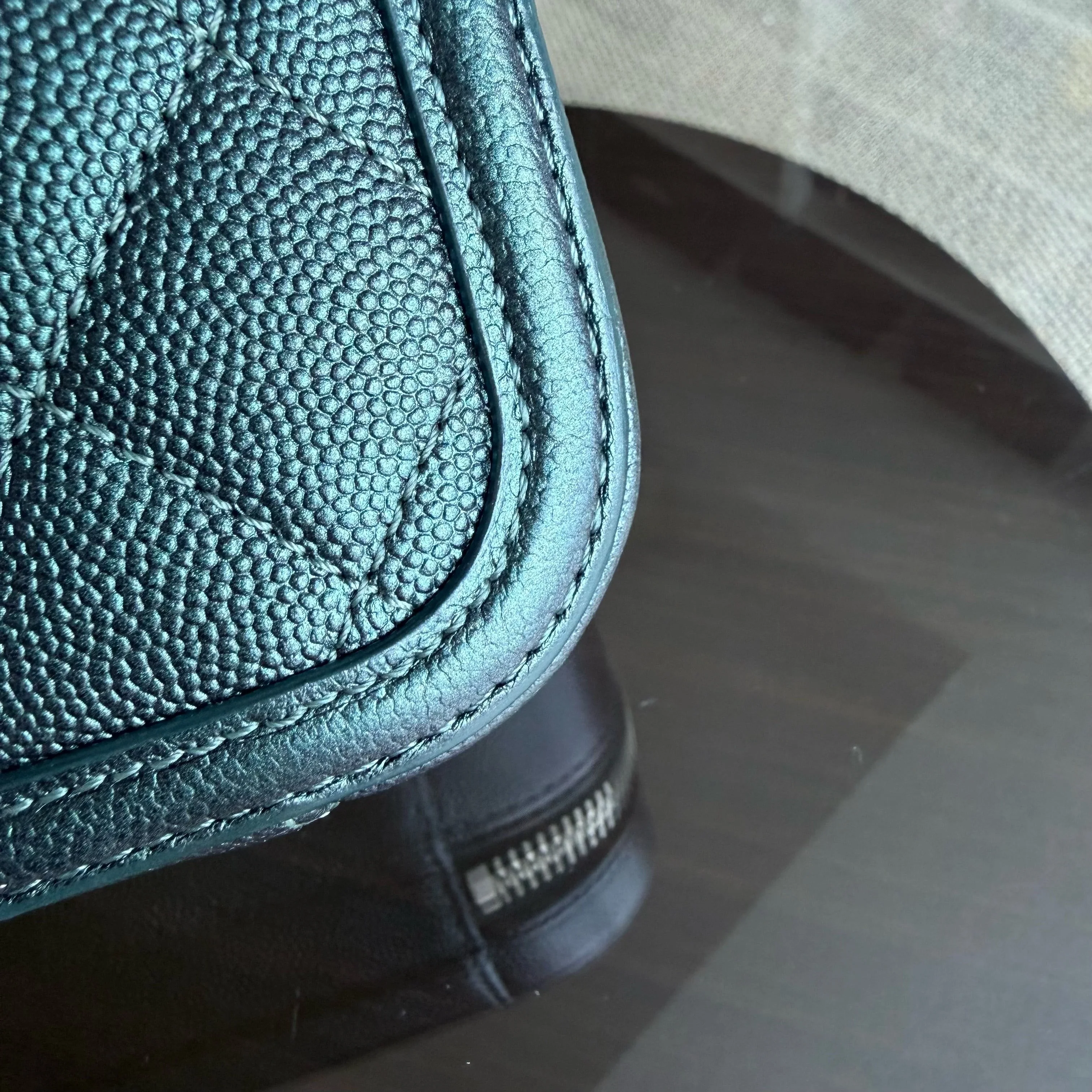 Chanel Filigree Vanity Case Medium - Caviar 21CM Irridiscent Dark Green Gold Hardware Series 26