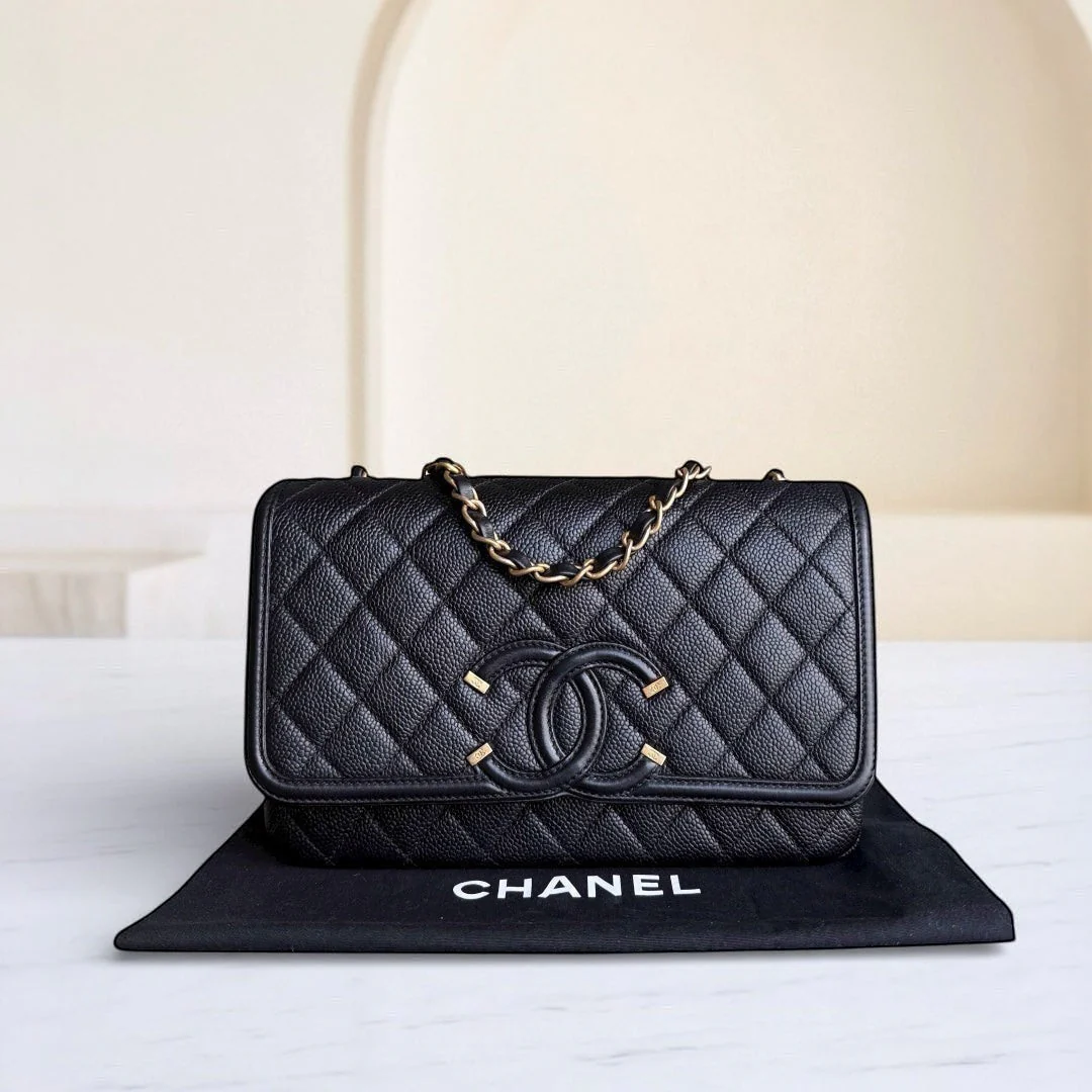 Chanel Filigree CC Medium - 25CM Caviar Quilted Grained Calfskin Black Gold Hardware Series 24