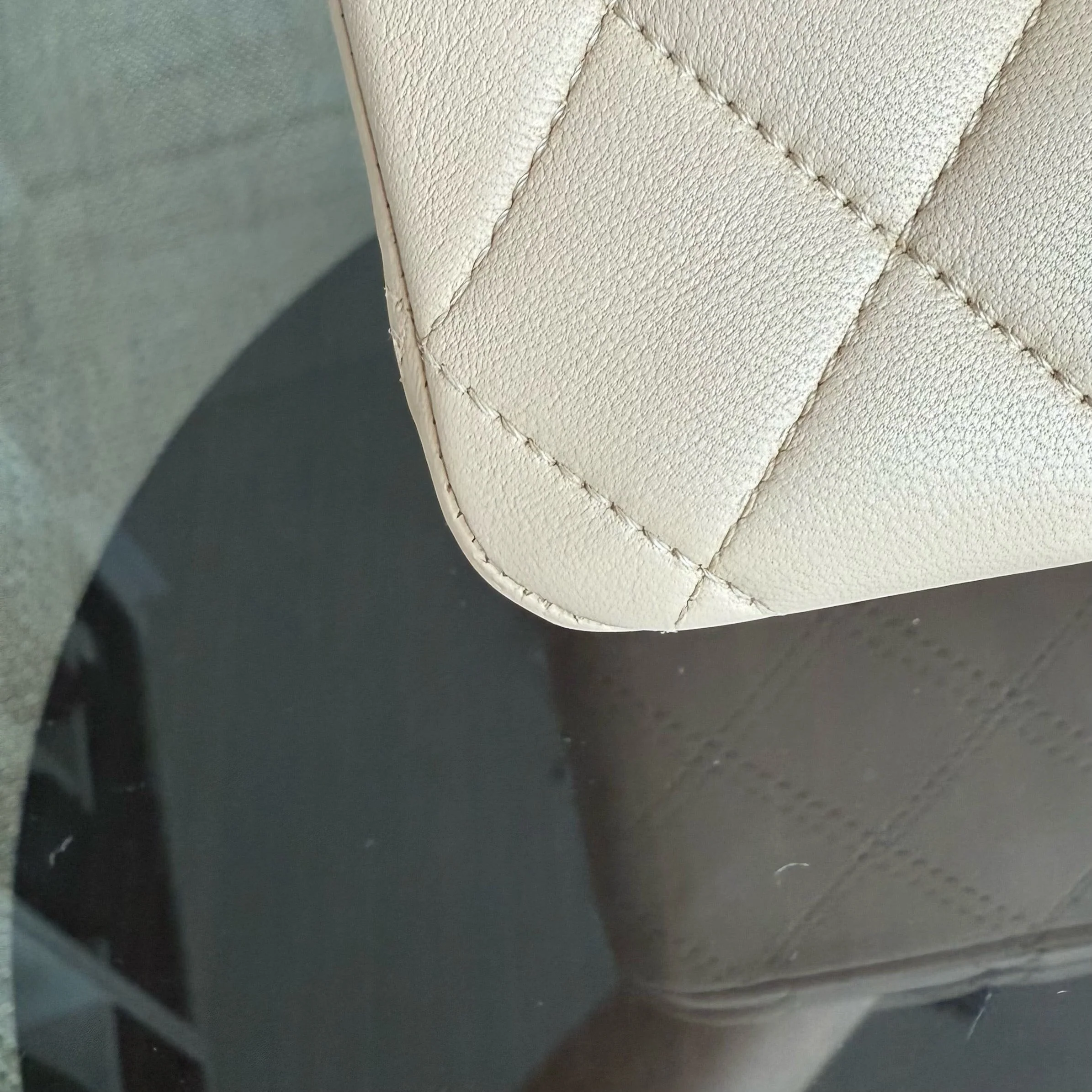 Chanel Classic Flap Medium - 25CM Quilted Lambskin Beige Gold Hardware