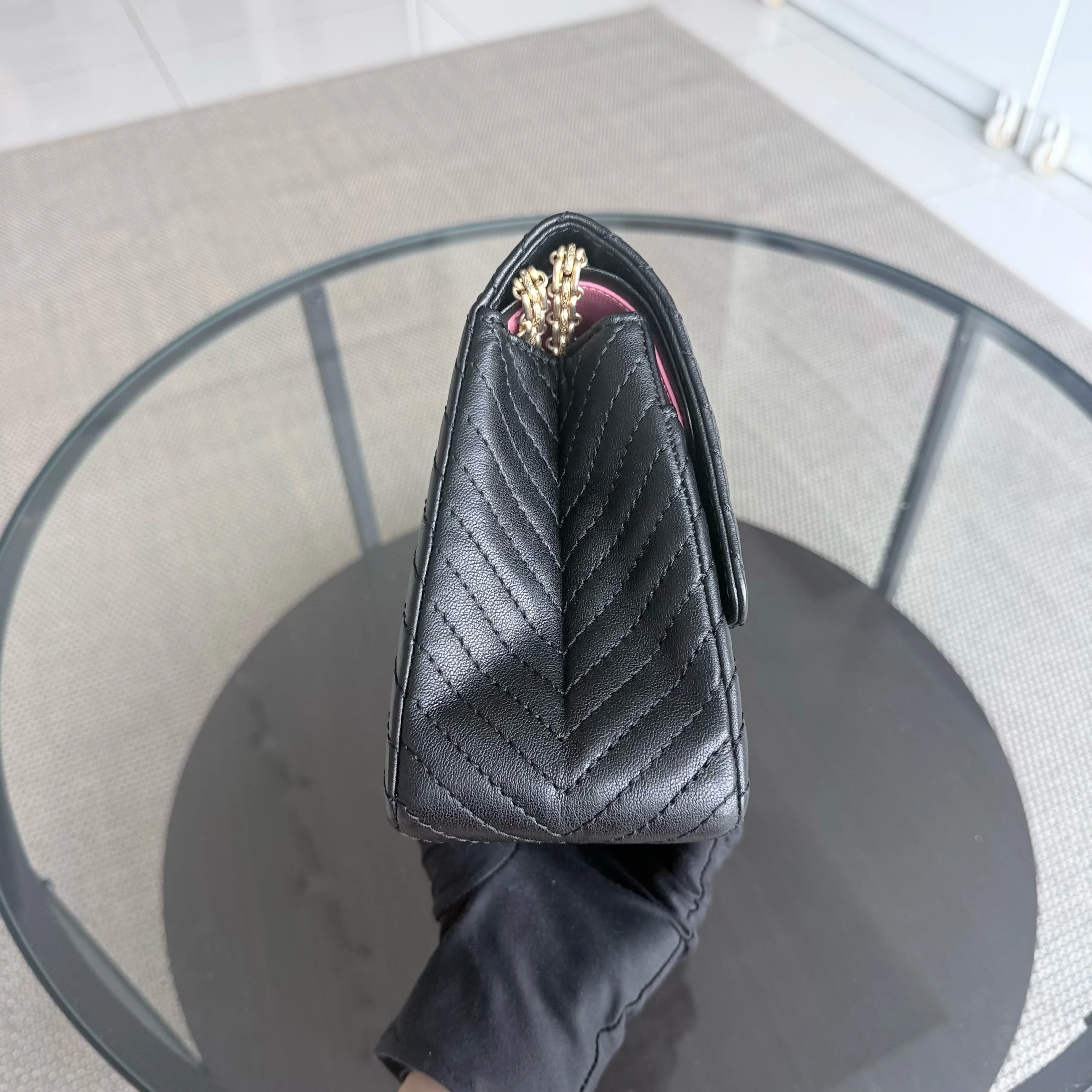 Chanel 2.55 Reissue 226 - 28CM Chevron Aged Calfskin Black Gold Hardware Series 23