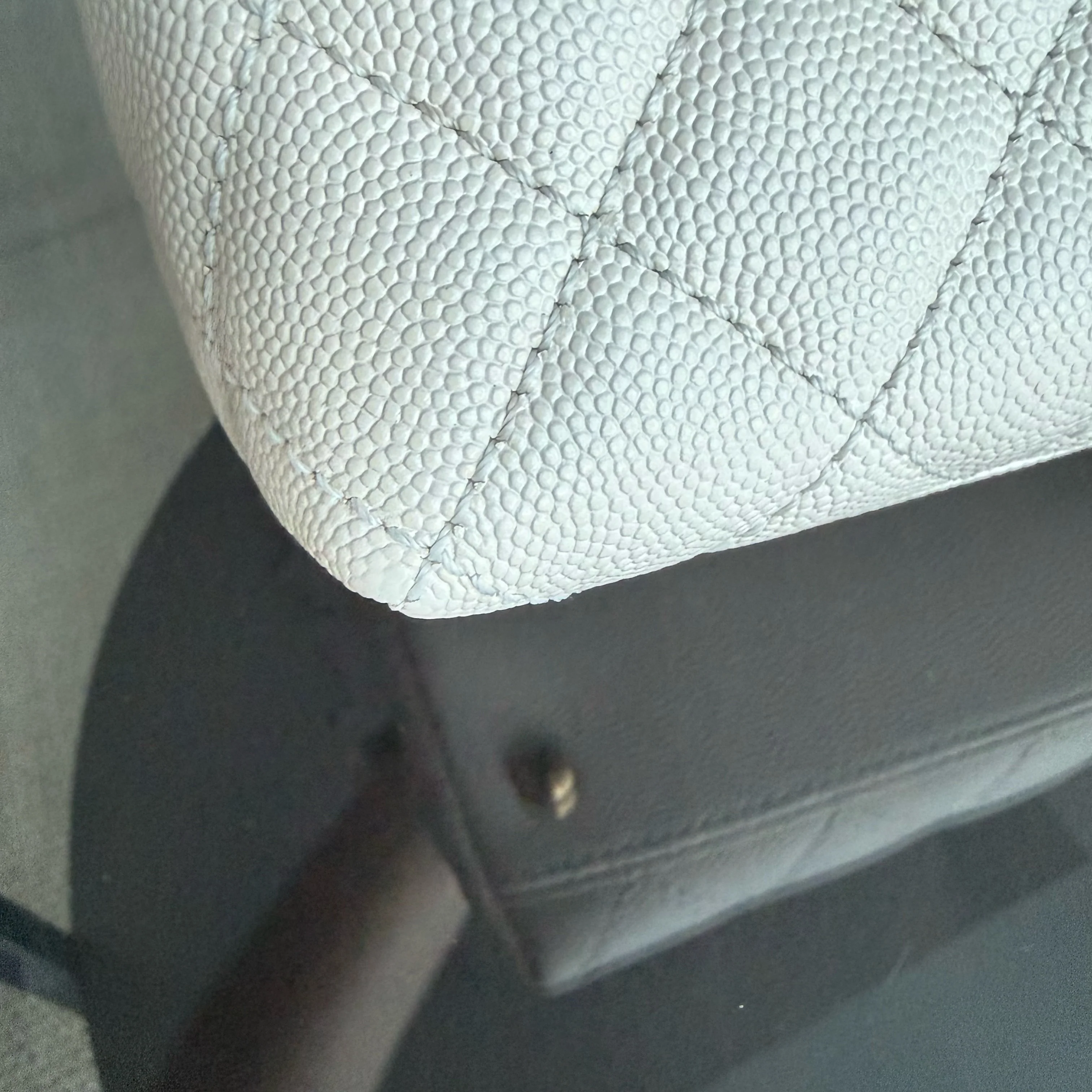 Chanel Coco Handle Medium - Caviar Quilted Lizard Handle White Gold Hardward 24