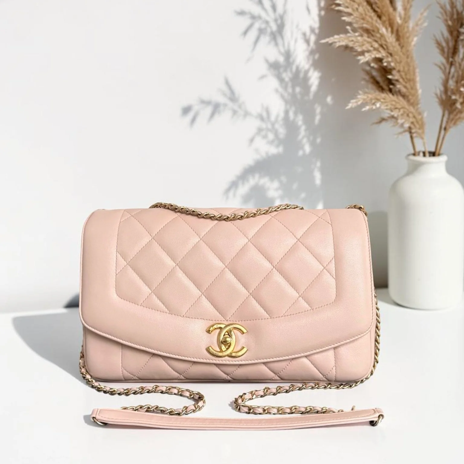 Chanel Diana Reissue - Quilted Lambskin 28CM Light Pink Gold Hardware Series 20