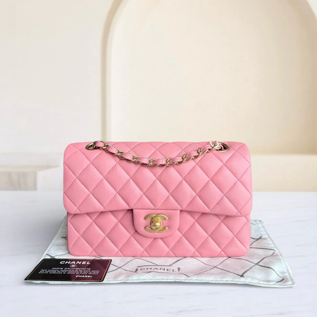 Chanel Classic Flap Small - Lambskin 23CM Quilted Pink Gold Hardware Series 27