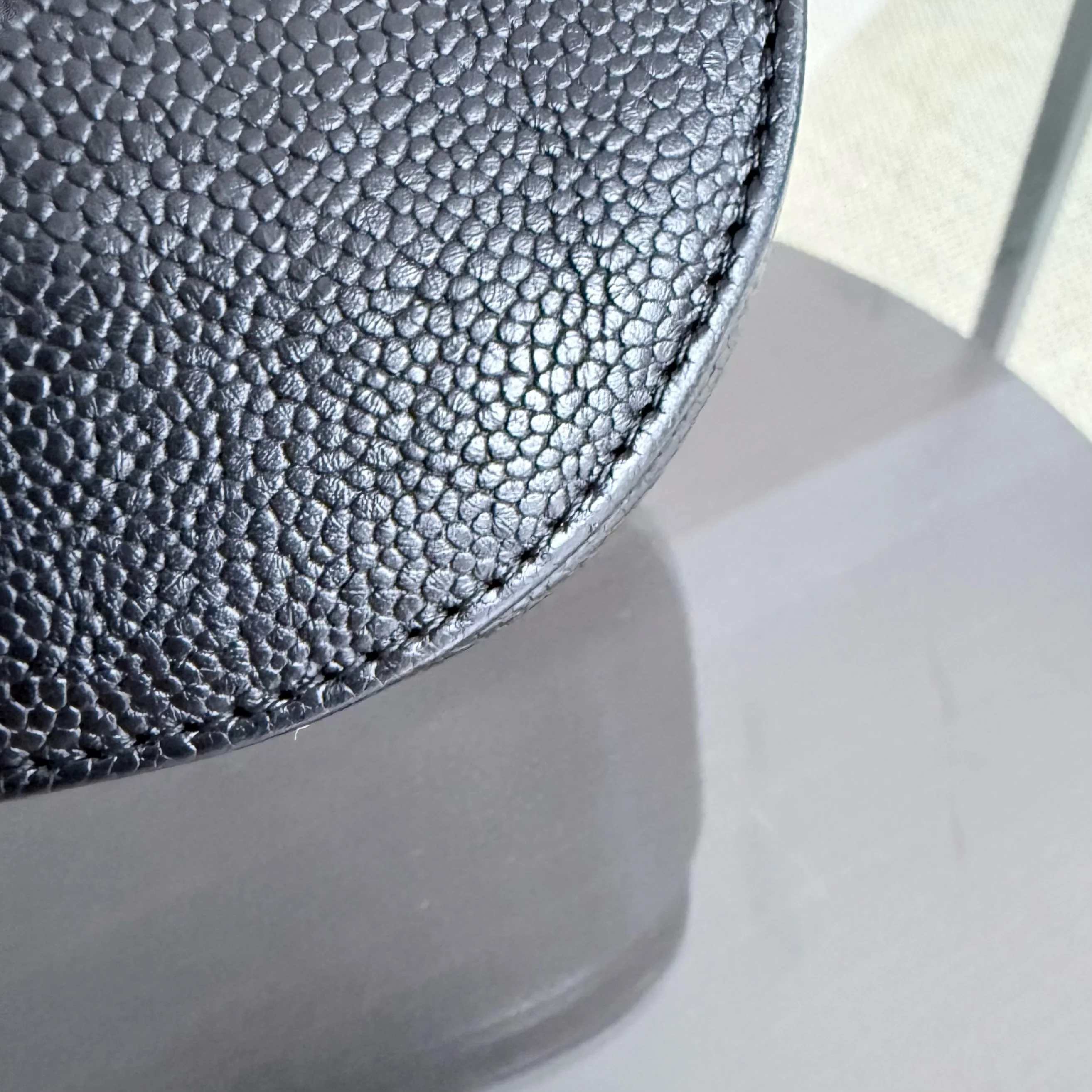 Chanel Coco Curve Cuba - Caviar Medium Black Gold Hardware