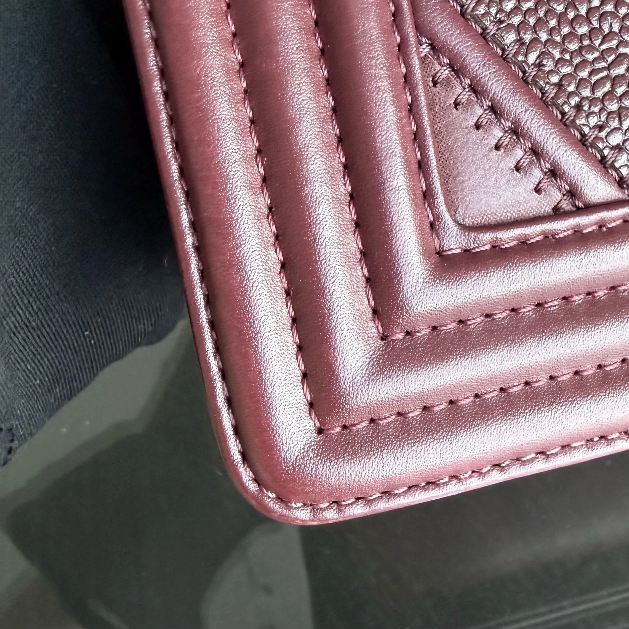 Boy Small 20CM Chevron Tri-skin Calfskin Burgundy GHW No 22