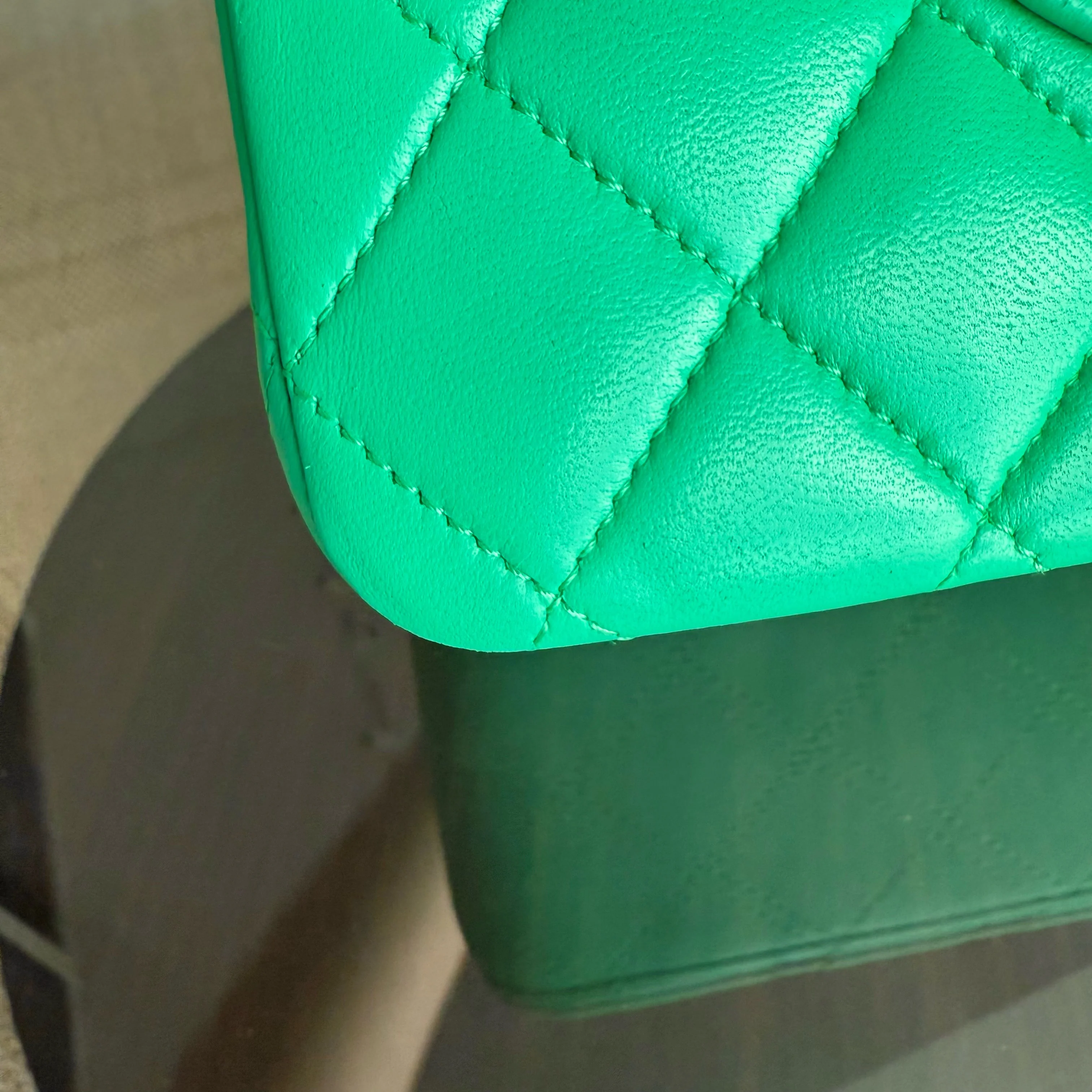 Chanel Classic Flap Medium - 25CM Quilted Lambskin Green Gold Hardware Series 18