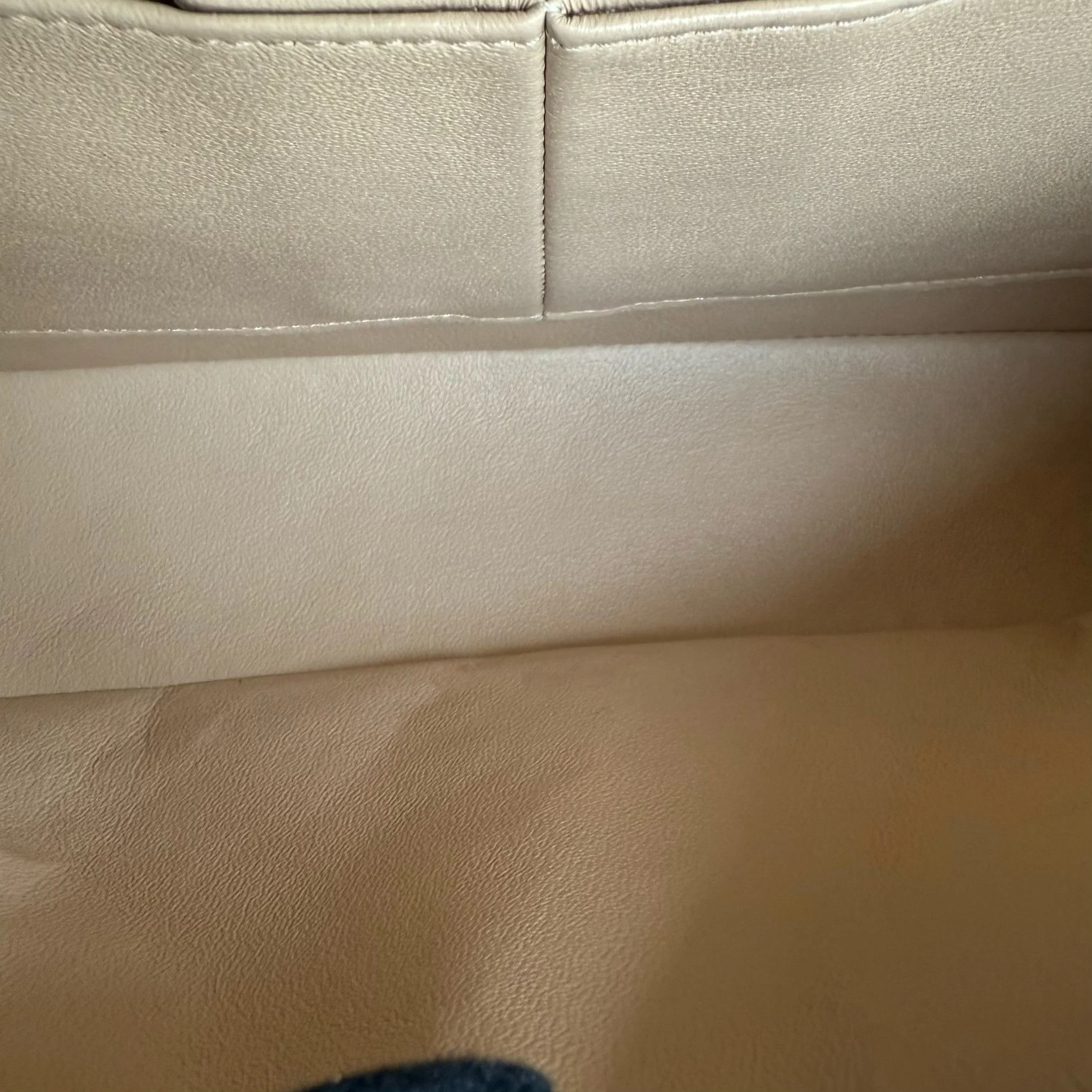 Chanel Classic Flap Medium - 25CM Quilted Lambskin Beige Gold Hardware