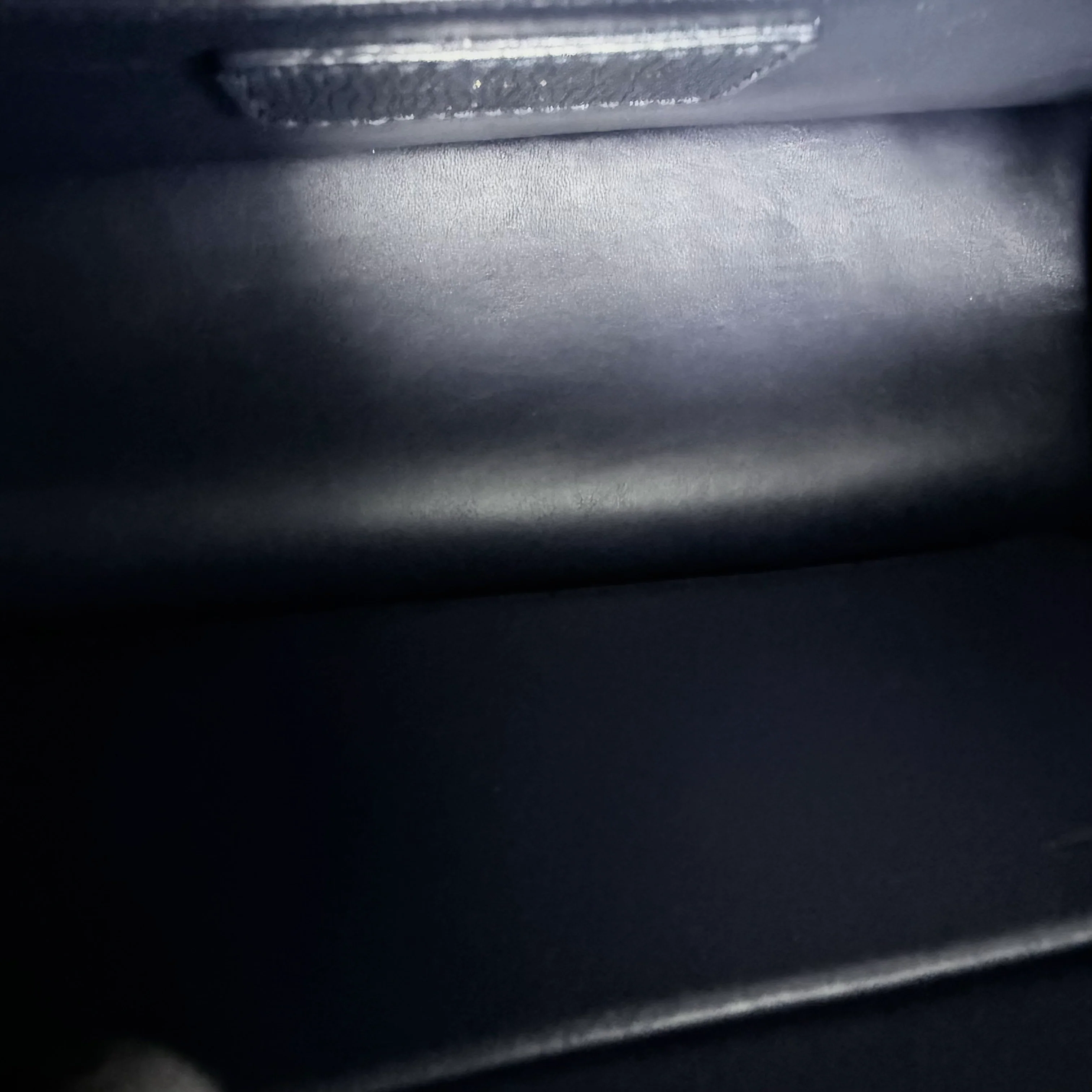 Dior 30 Montaigne Medium - Caviar Dark Blue Gold Hardware