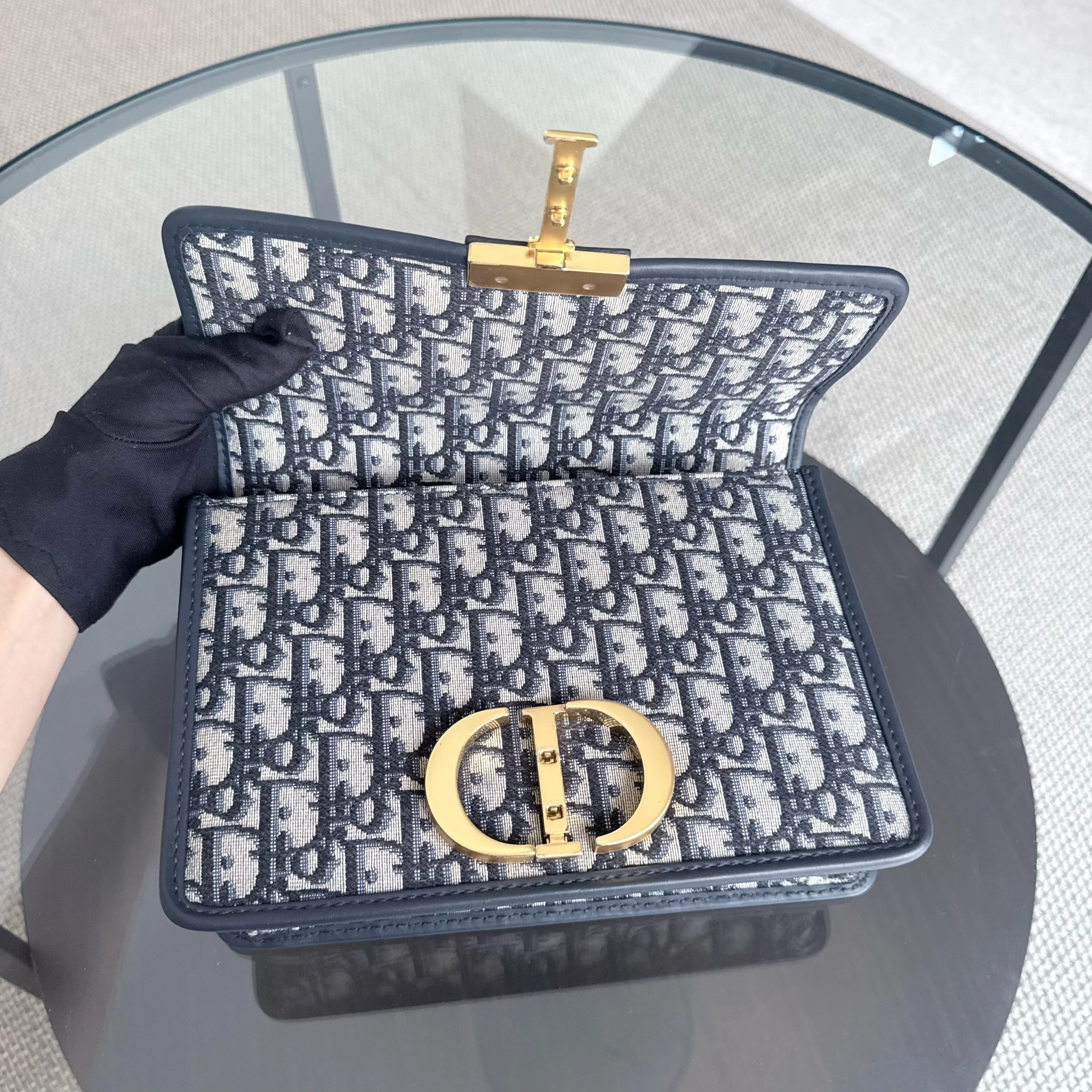 Dior 30 Montaigne - Monogram Golden Hardware with Strap