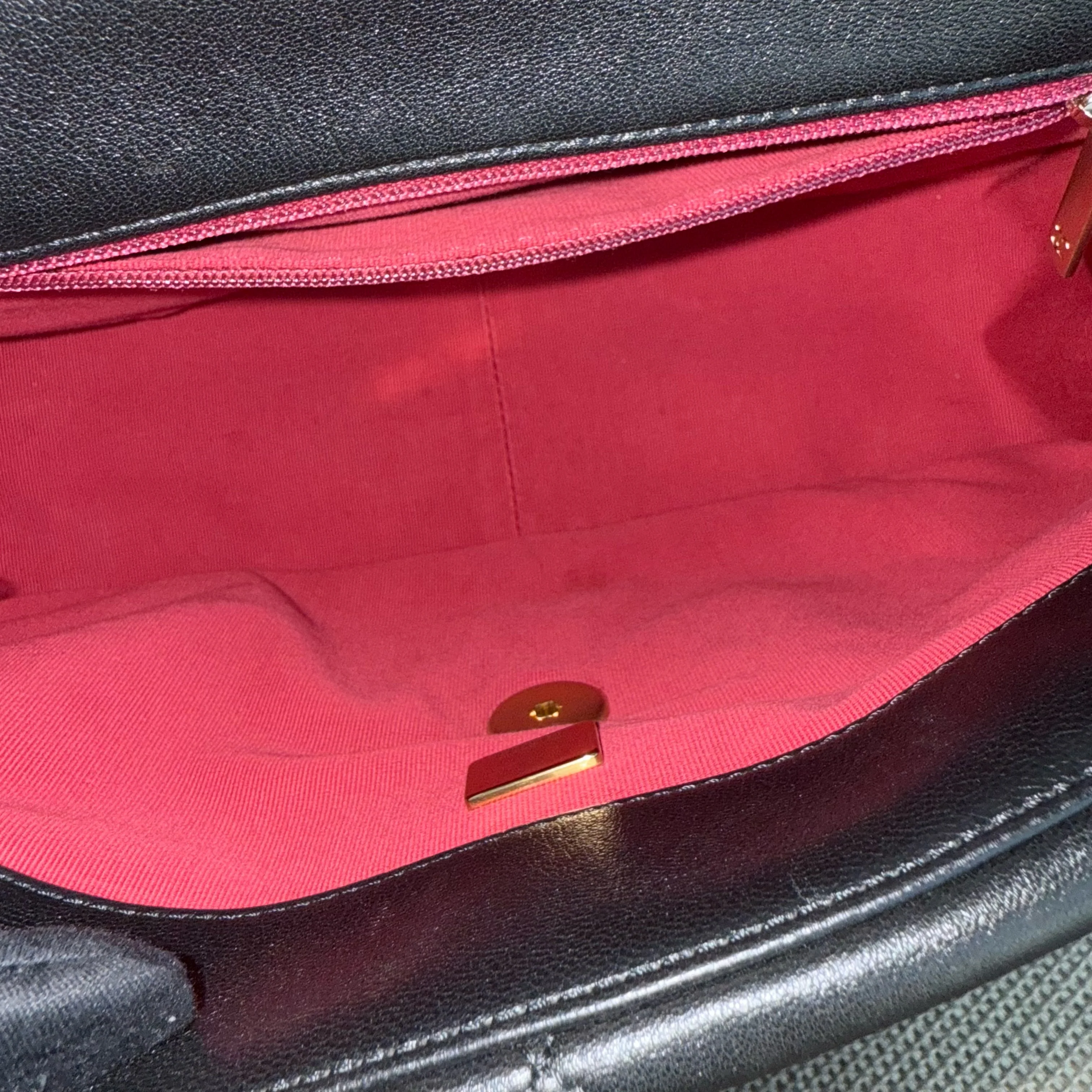 Chanel 19 Bag C19 Medium - Quilted Goatskin Black Two-Tone Gold Hardware Microchip