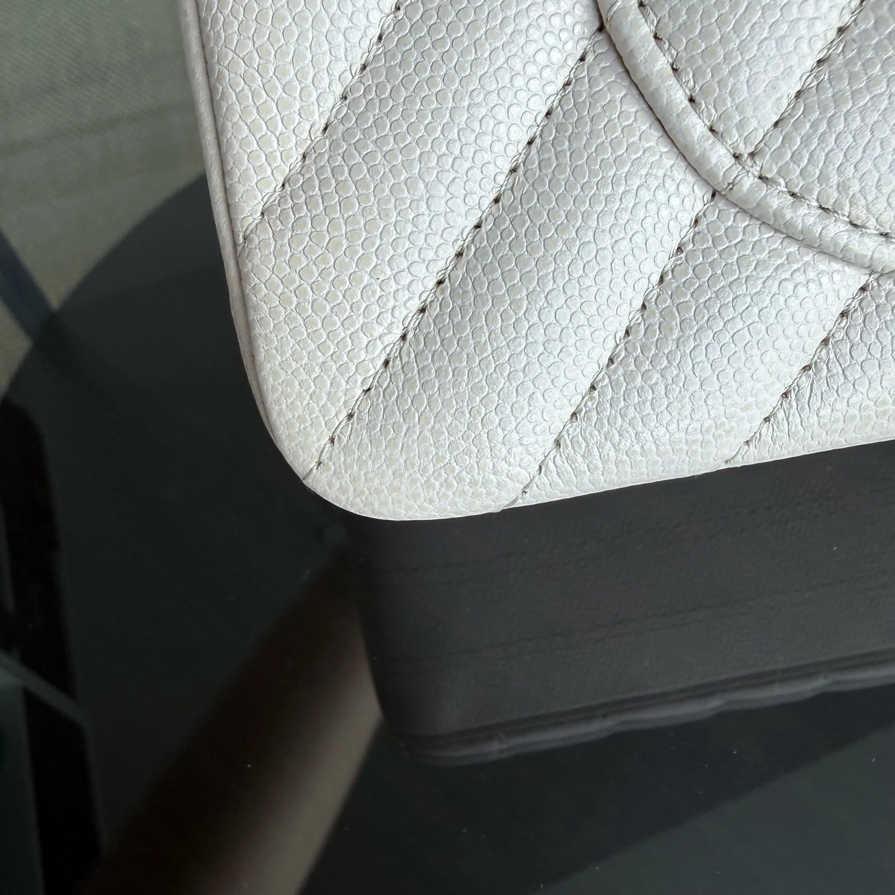 Chanel Classic Flap Small - Caviar 23CM Chevron Cream White Gold Hardware Series 26