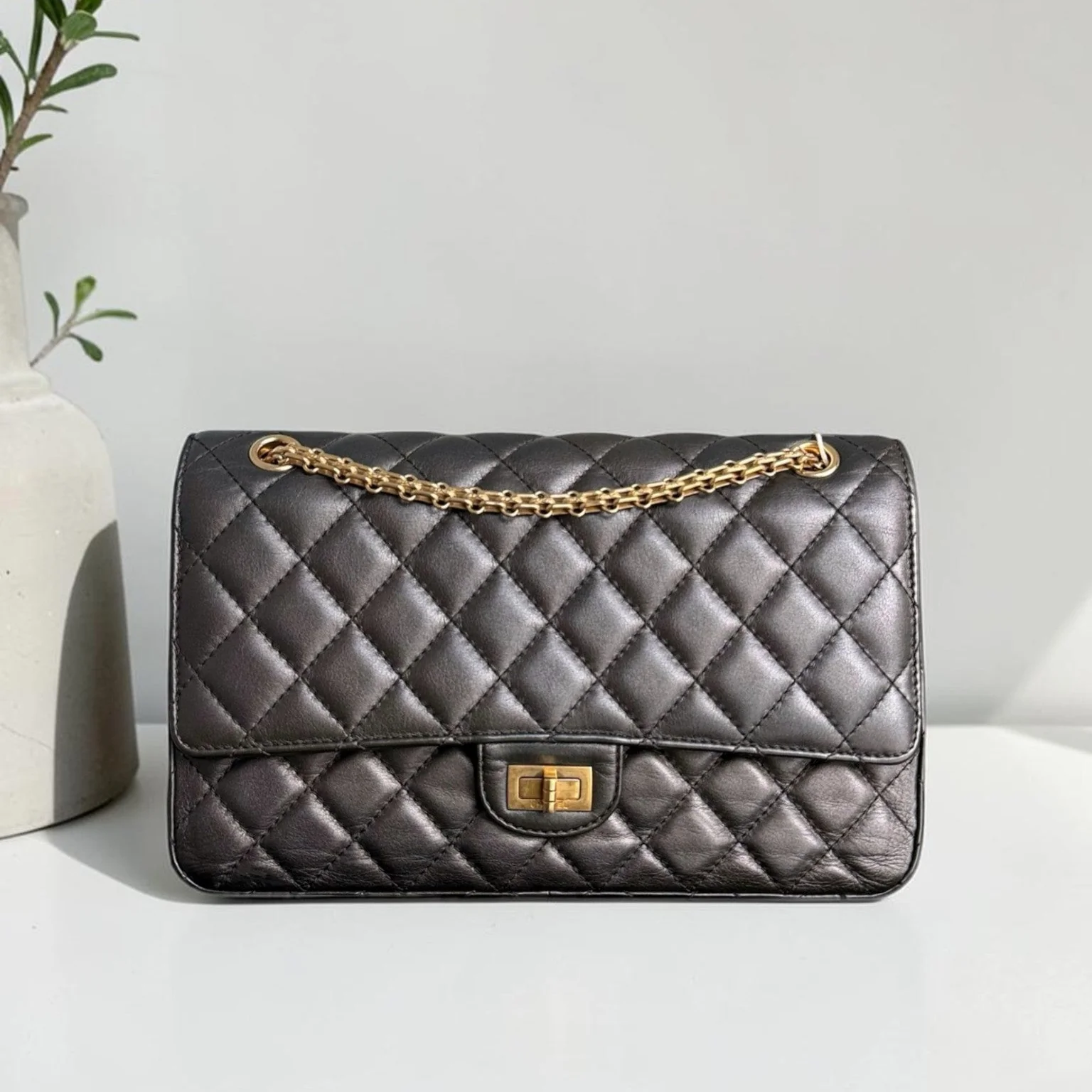 Chanel 2.55 Reissue 226 - Quilted Aged Calfskin Dark Grey Bronze Gold Hardware