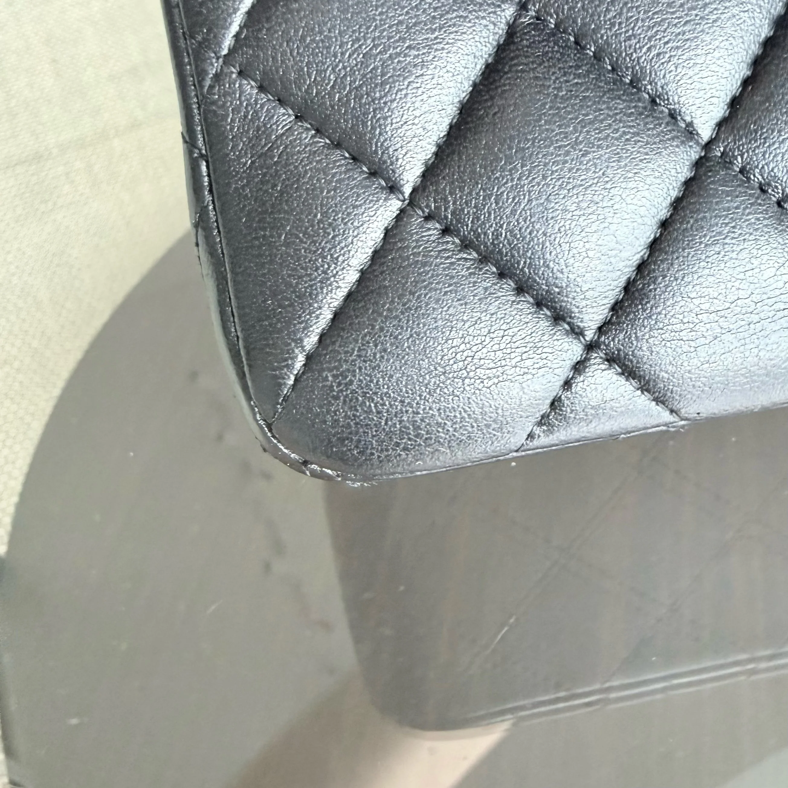 Chanel Classic Flap Small - Quilted Lambskin 23CM Black Gold Hardware Series 29