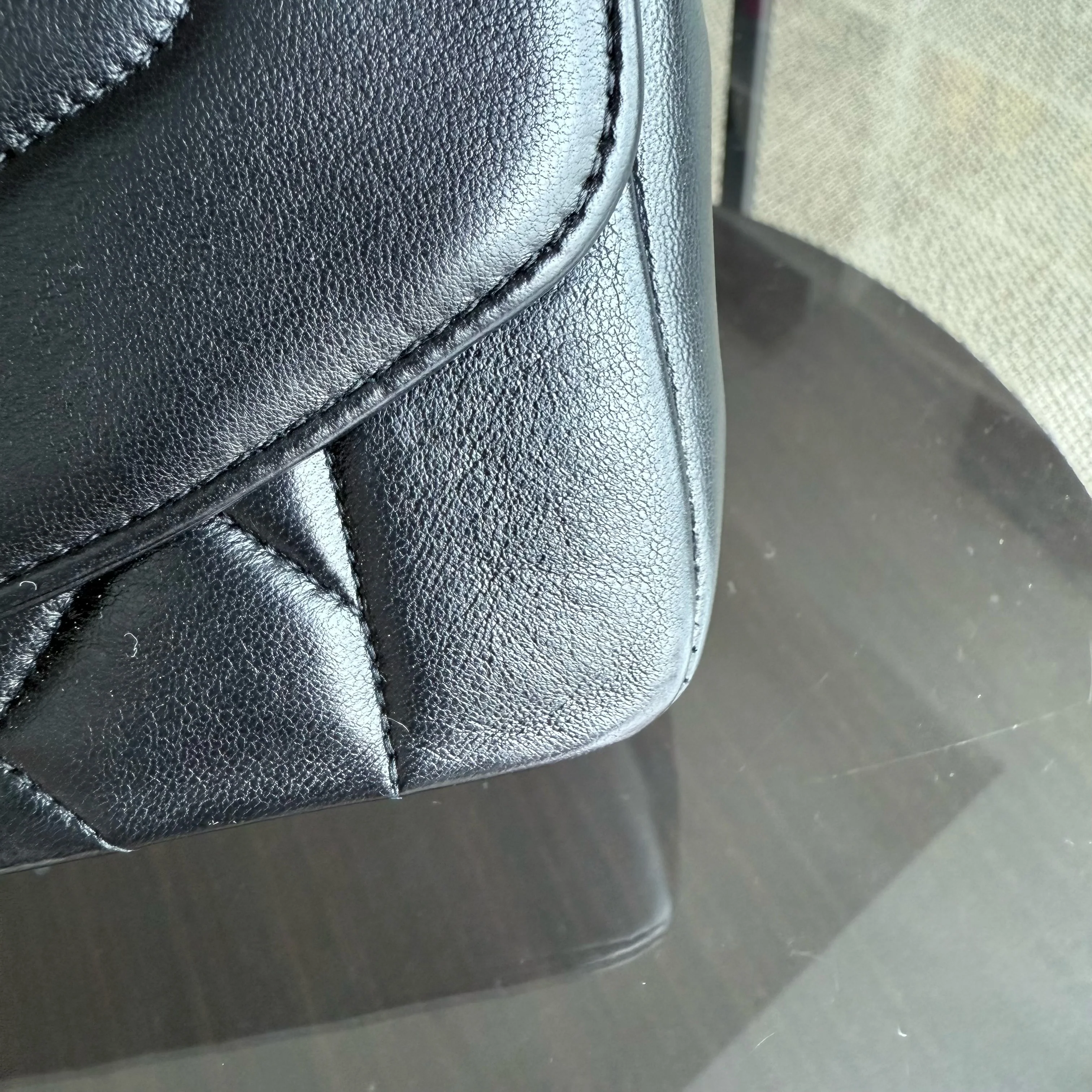 Chanel Diana Medium Vintage - Quilted Lambskin Black Gold Hardware Series 2