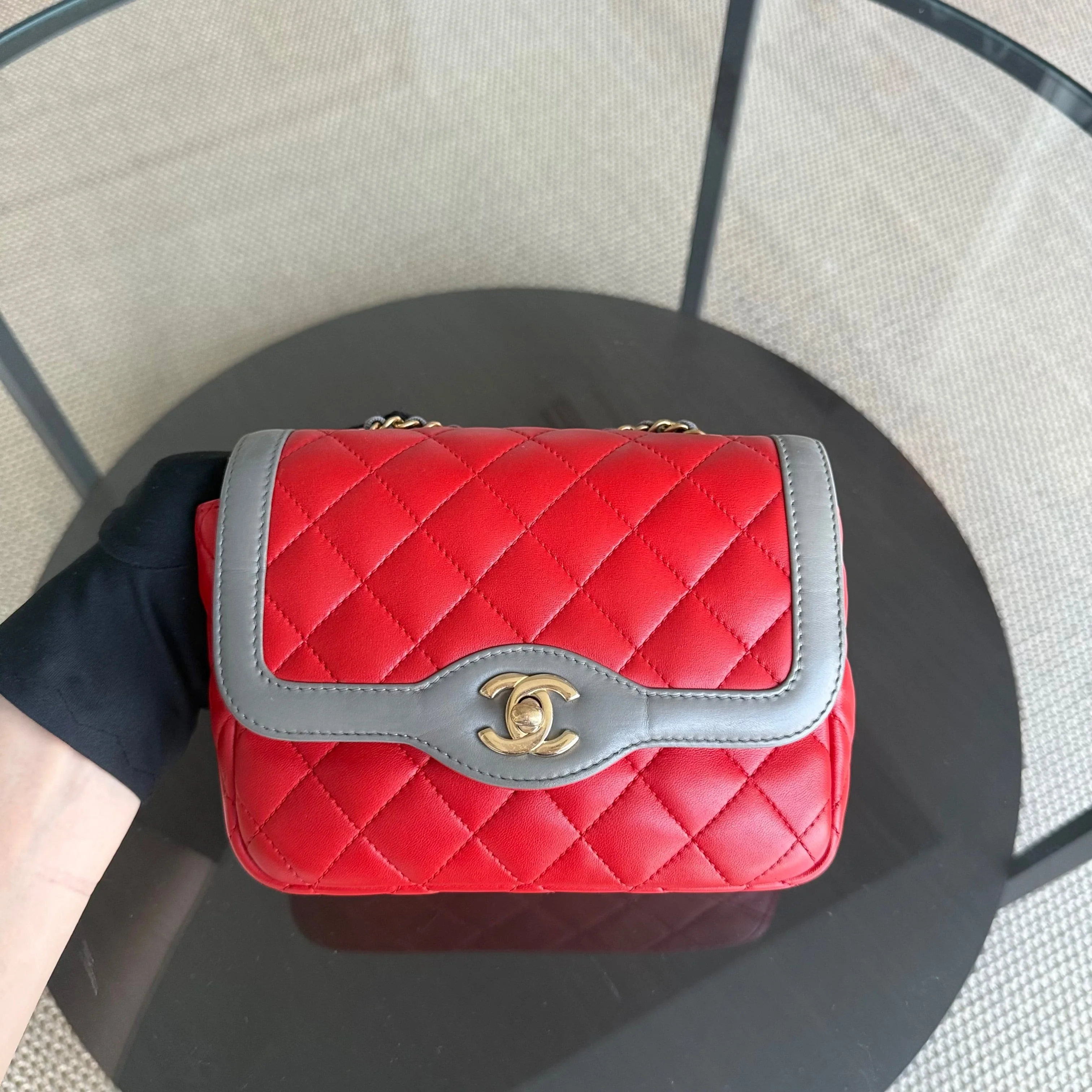 Chanel Seasonal Flap - Two Tone Quilted Lambskin Red Grey Golden Hardware Series 23