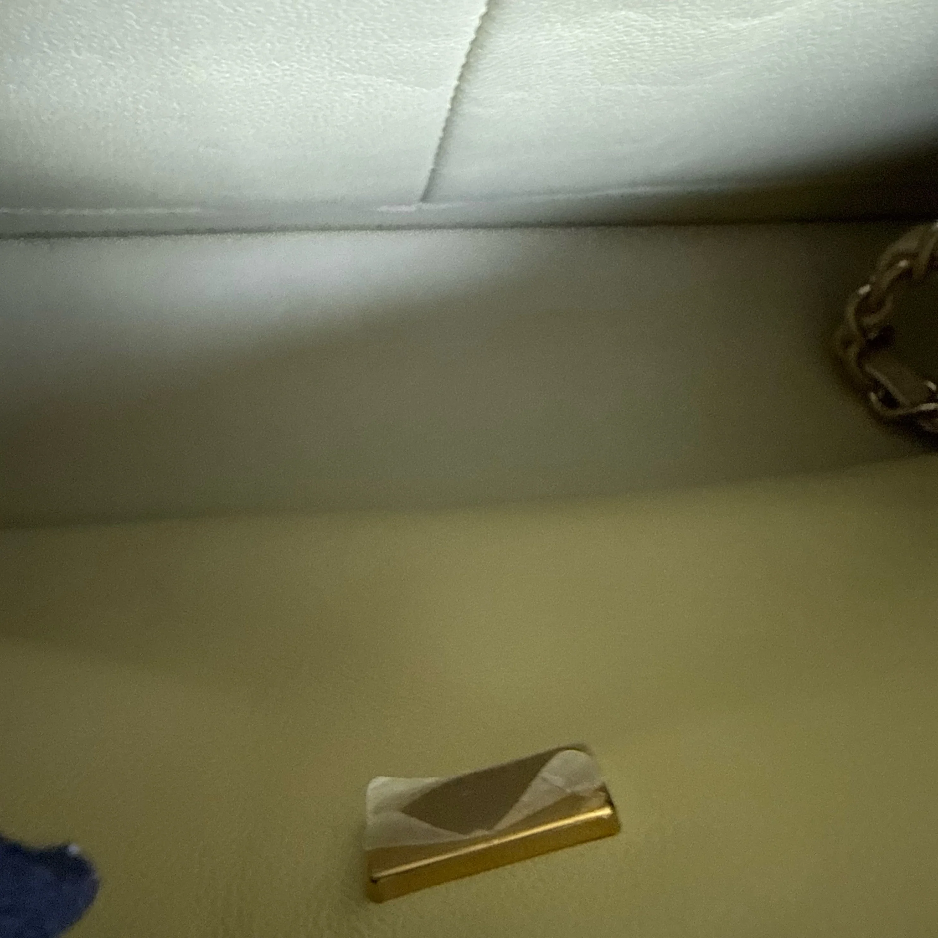 Chanel Classic Flap Small - Caviar 23CM Quilted Beige Gold Hardware Microchip