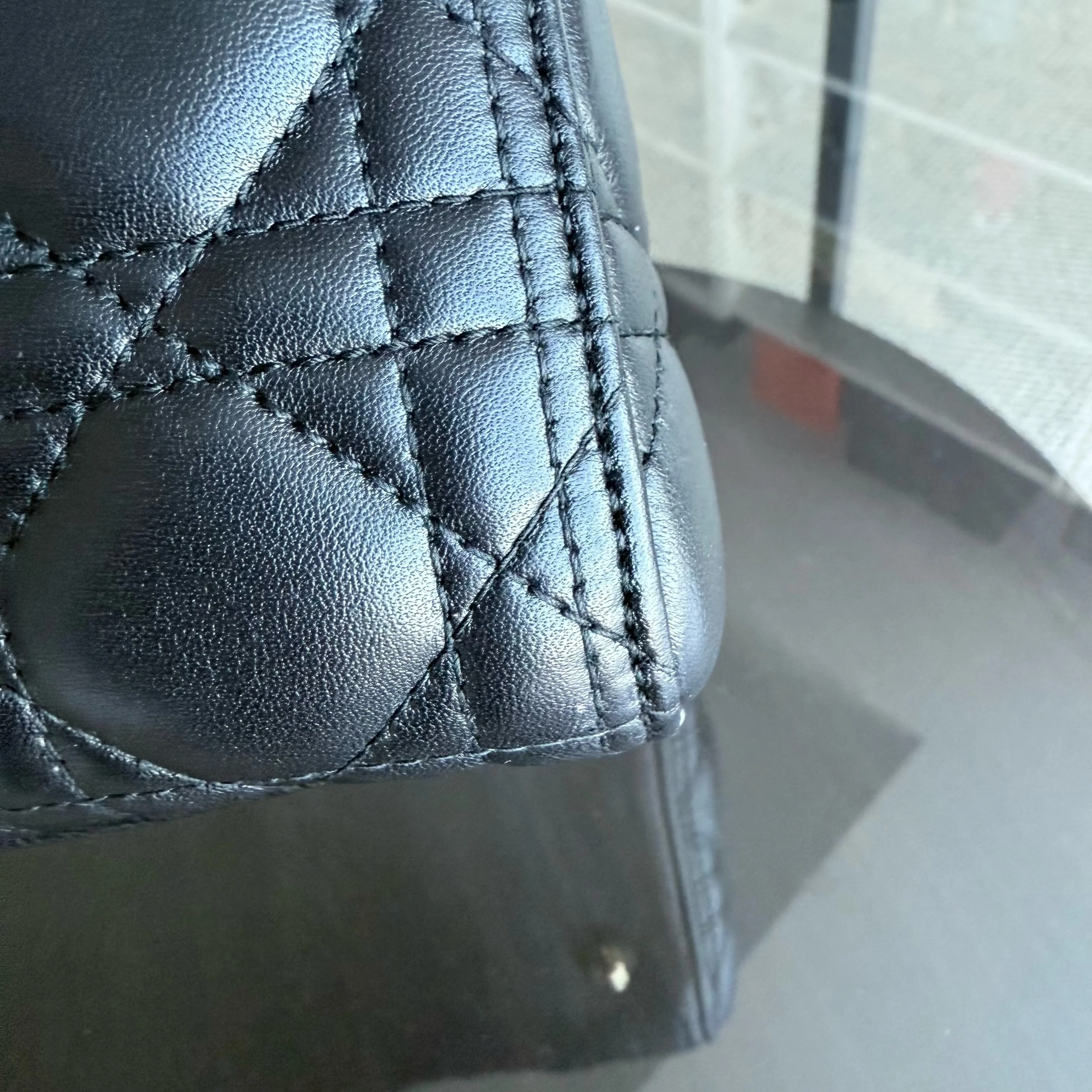 DIor Lady Large - Cannage Lambskin Black Gold Hardware NO STRAP