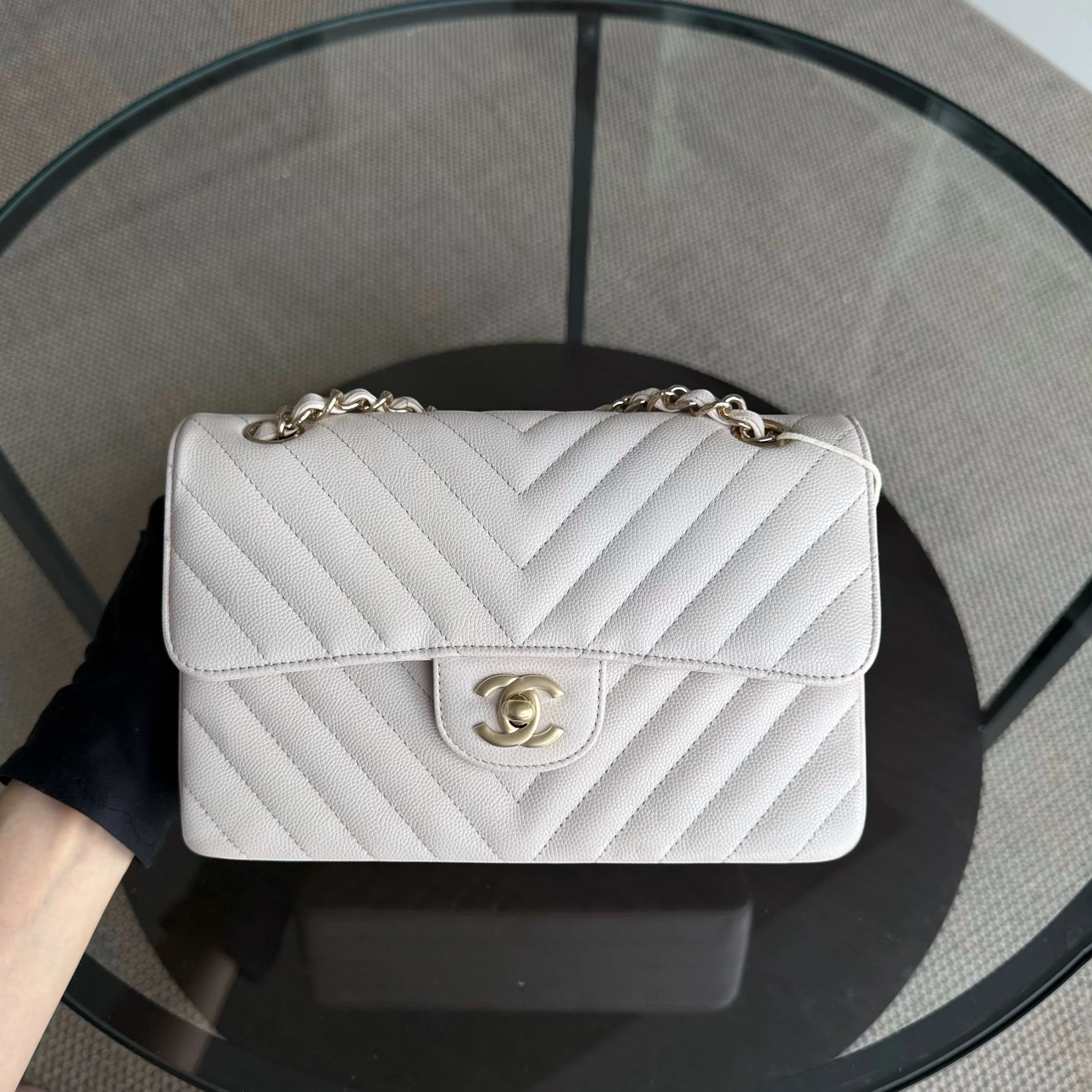 Chanel Classic Flap Small - Caviar 23CM Chevron Cream White Gold Hardware Series 26