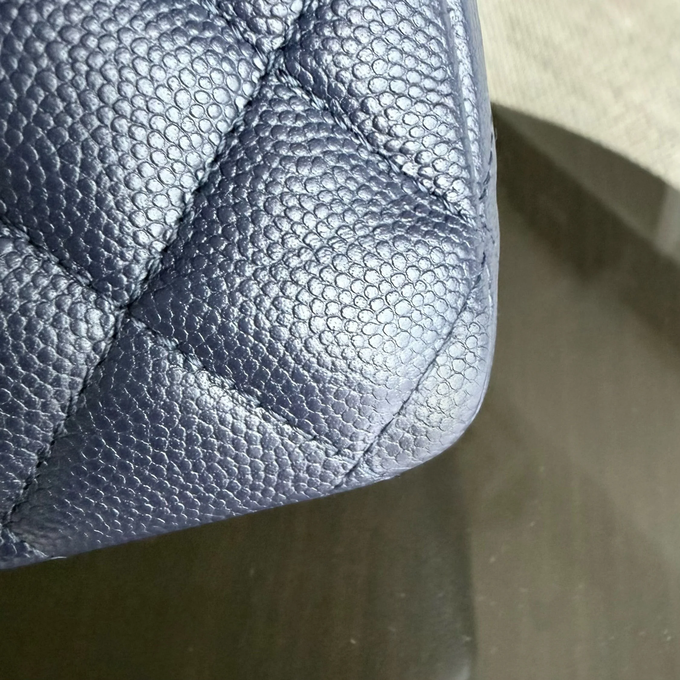 Chanel Classic Flap Medium - Caviar 25CM Quilted Dark Midnight Blue Gold Hardware Series 31