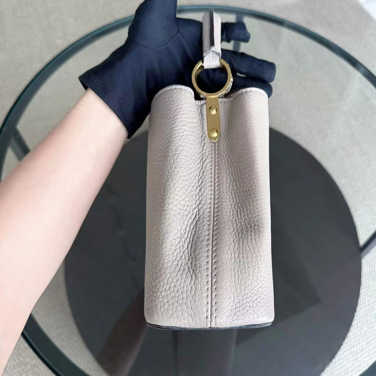 Louis Vuitton Capucines BB - Taurillon Grained Calfskin Light Beige Gold Hardware