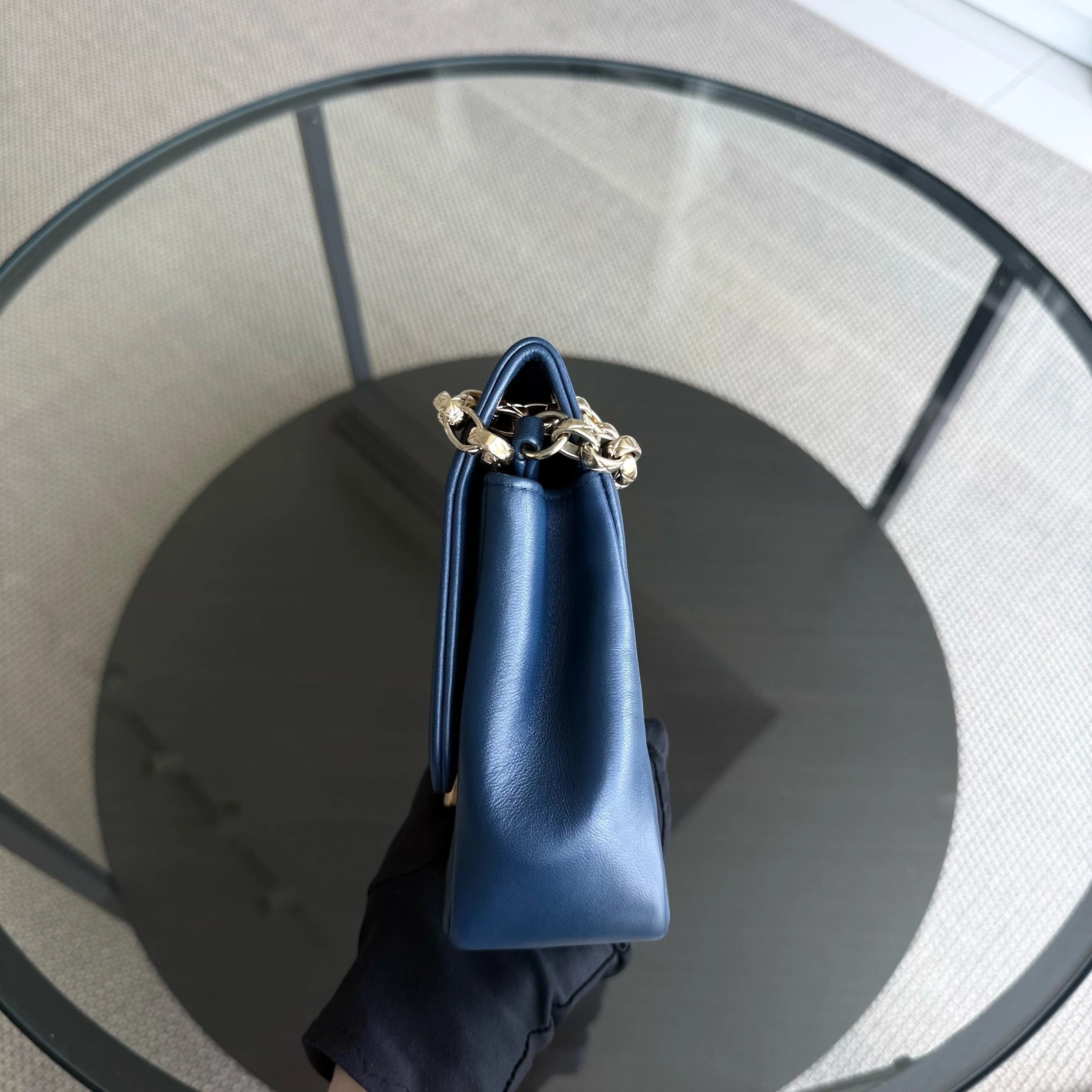 Chanel Chic With Me Medium - Lambskin Quilted 25CM Navy Blue Gold Hardware Series 18