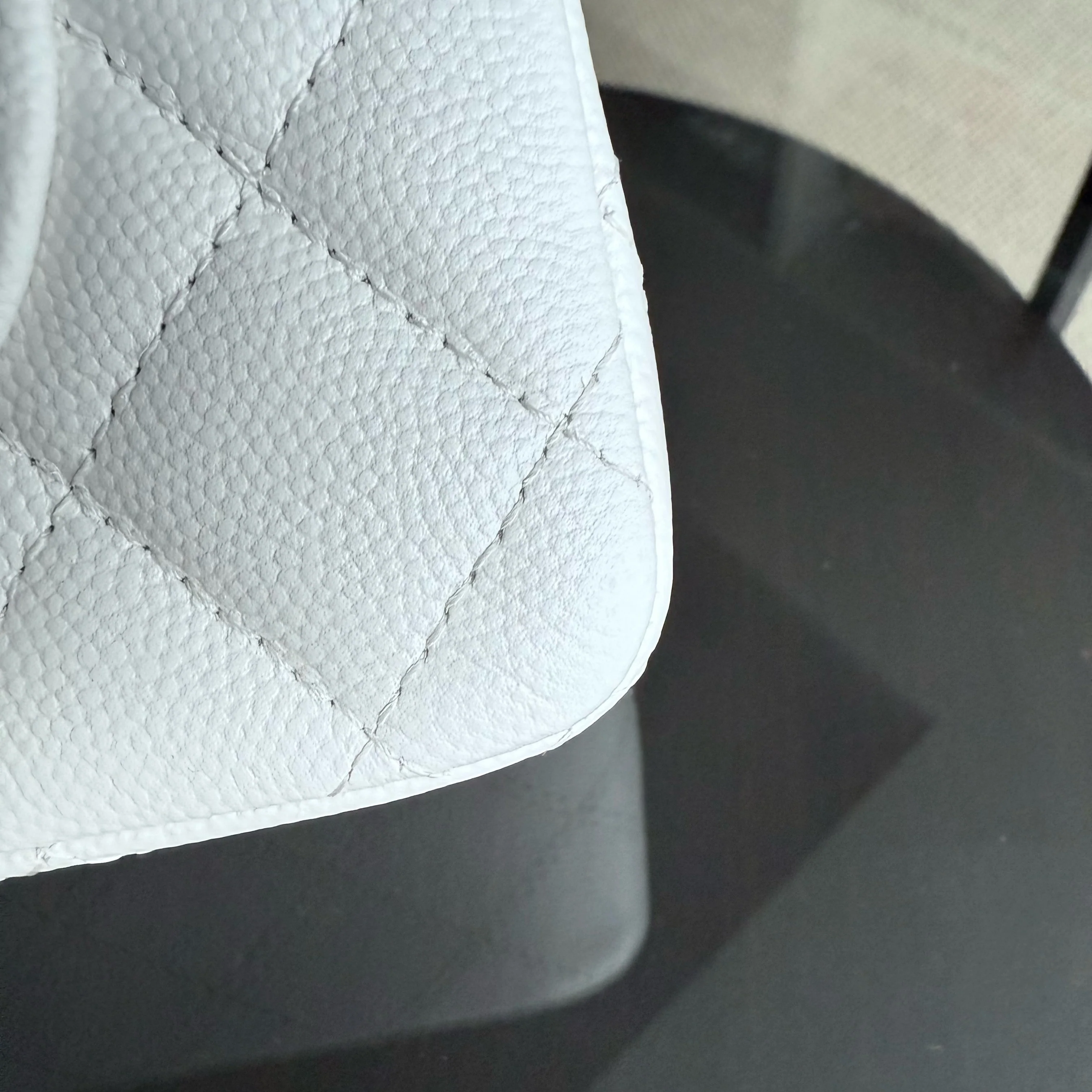 Chanel Classic Flap Small - Caviar 23CM Quilted White Gold Hardware Series 30