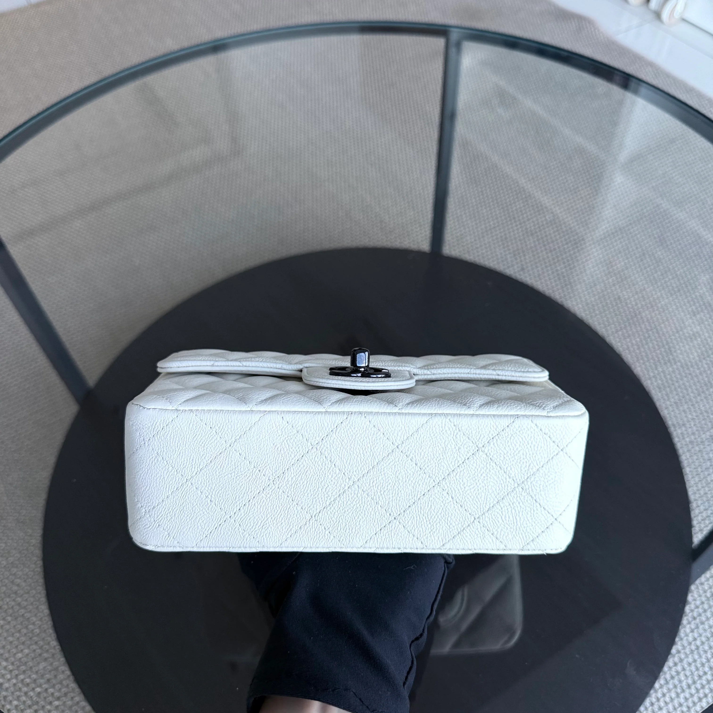 Chanel Classic Flap Mini - Caviar 20CM Quilted White Black Hardware Series 24