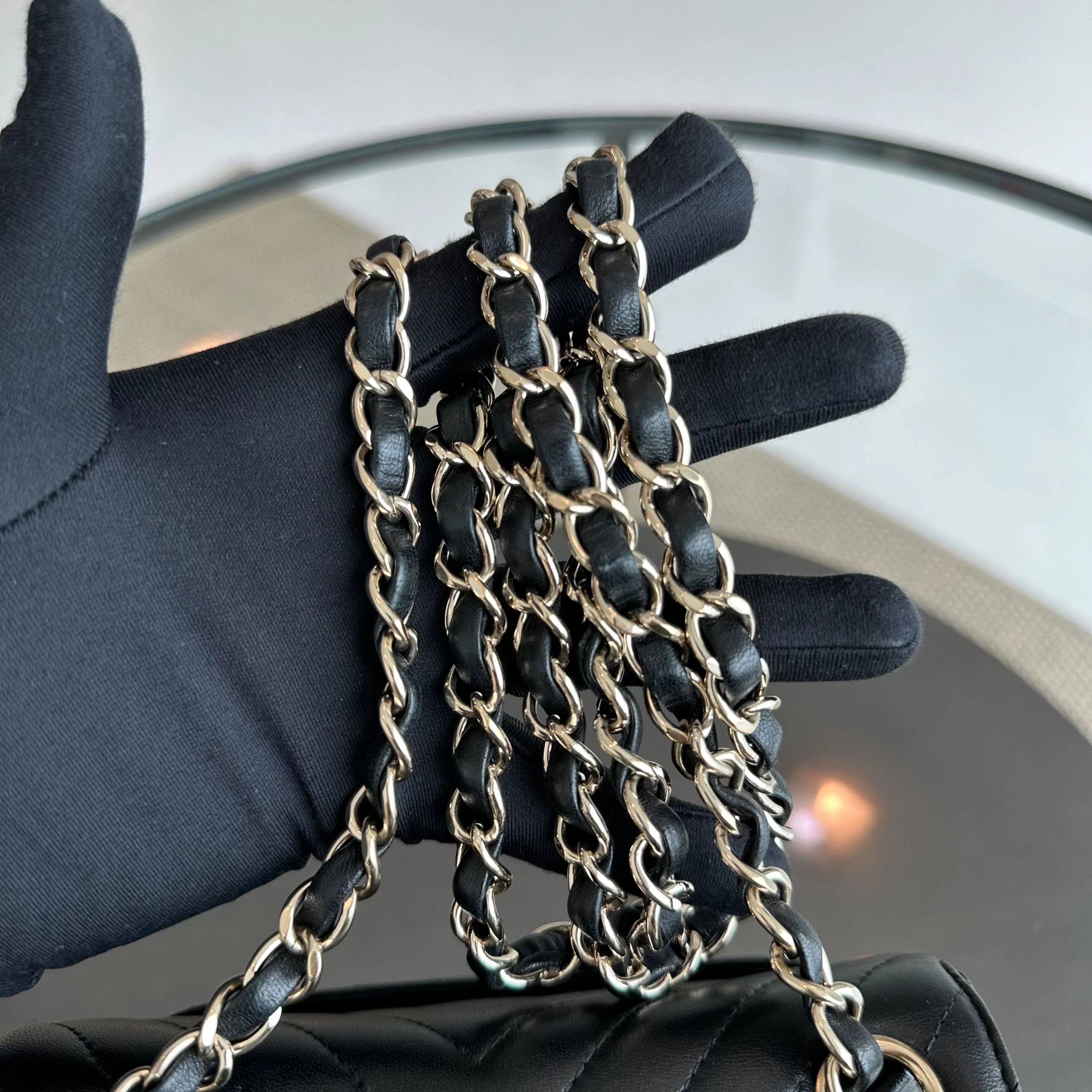 *Brand New* Chanel Mini Square Classic Flap Chevron Lambskin Black GHW No 24 - Best Luxury Designers