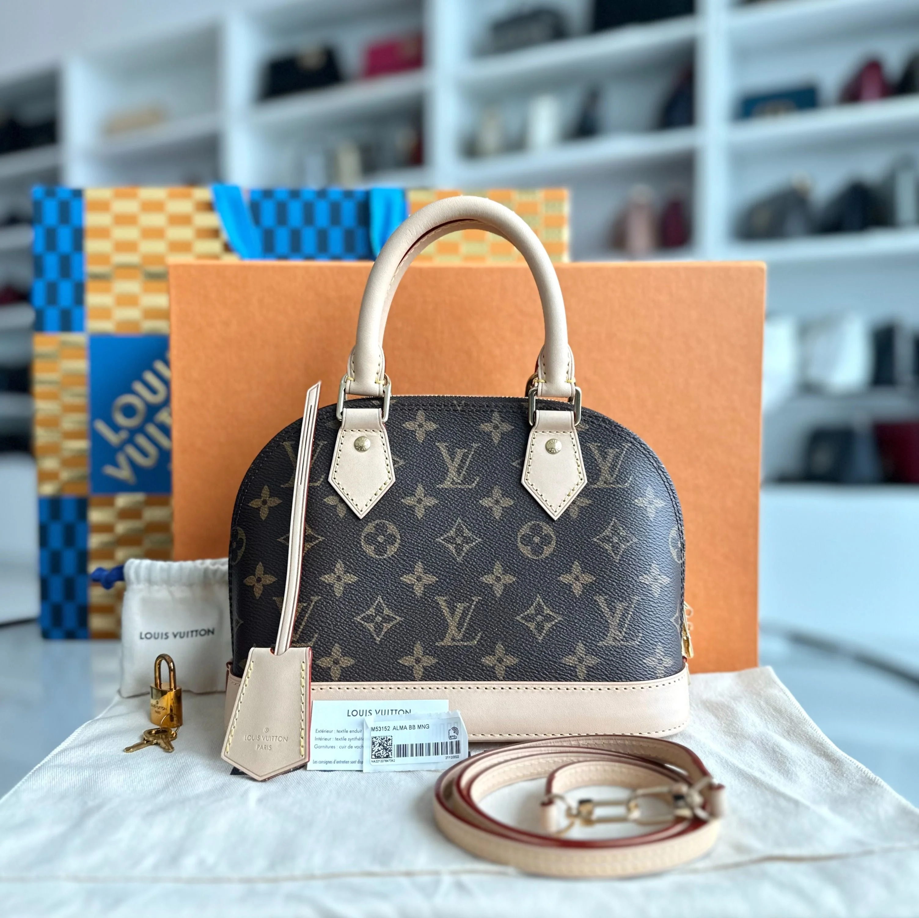 *Brand New Full Set* Louis Vuitton LV Alma BB Monogram Cross Body Leather Bag - Best Luxury Designers