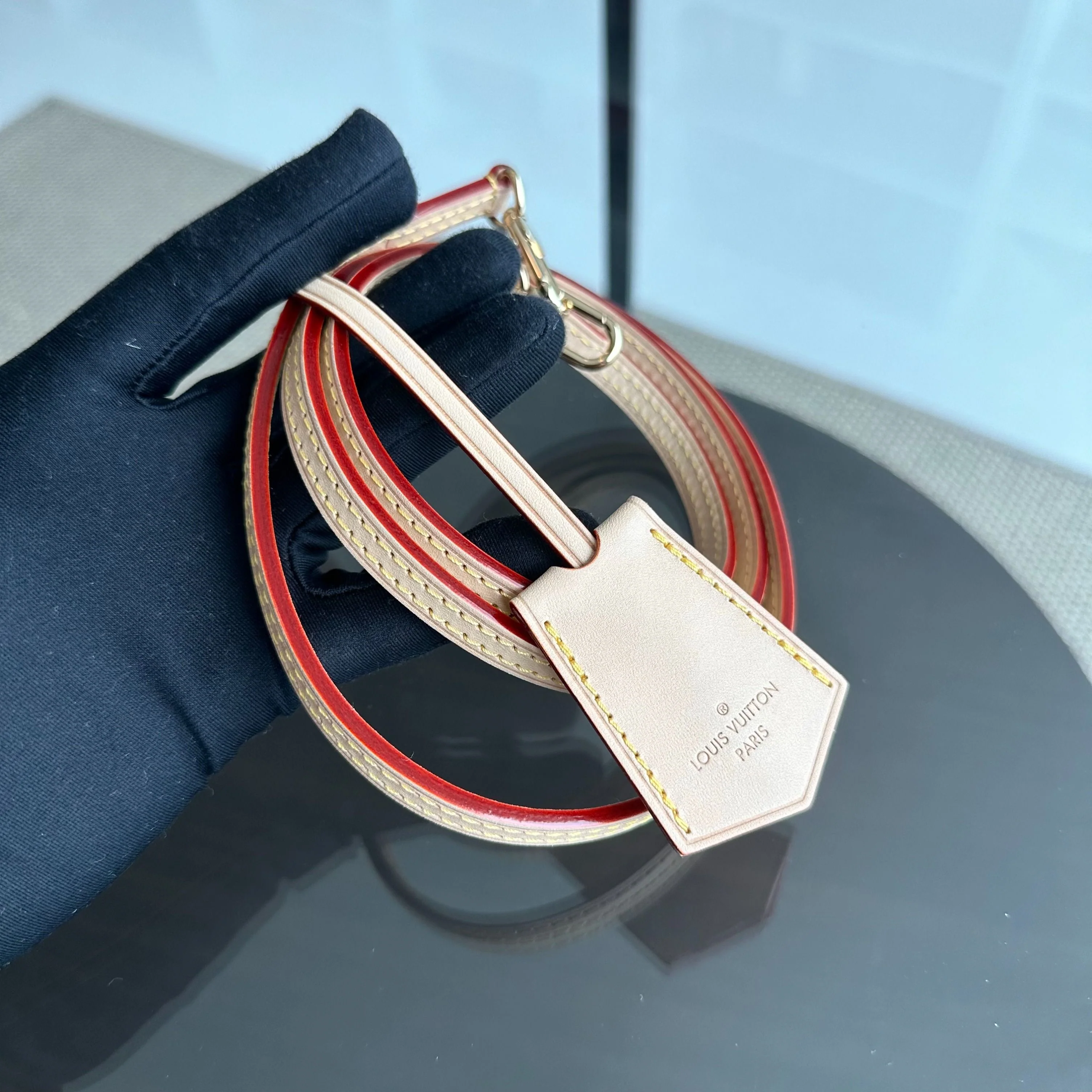 *Brand New Full Set* Louis Vuitton LV Alma BB Monogram Cross Body Leather Bag - Best Luxury Designers