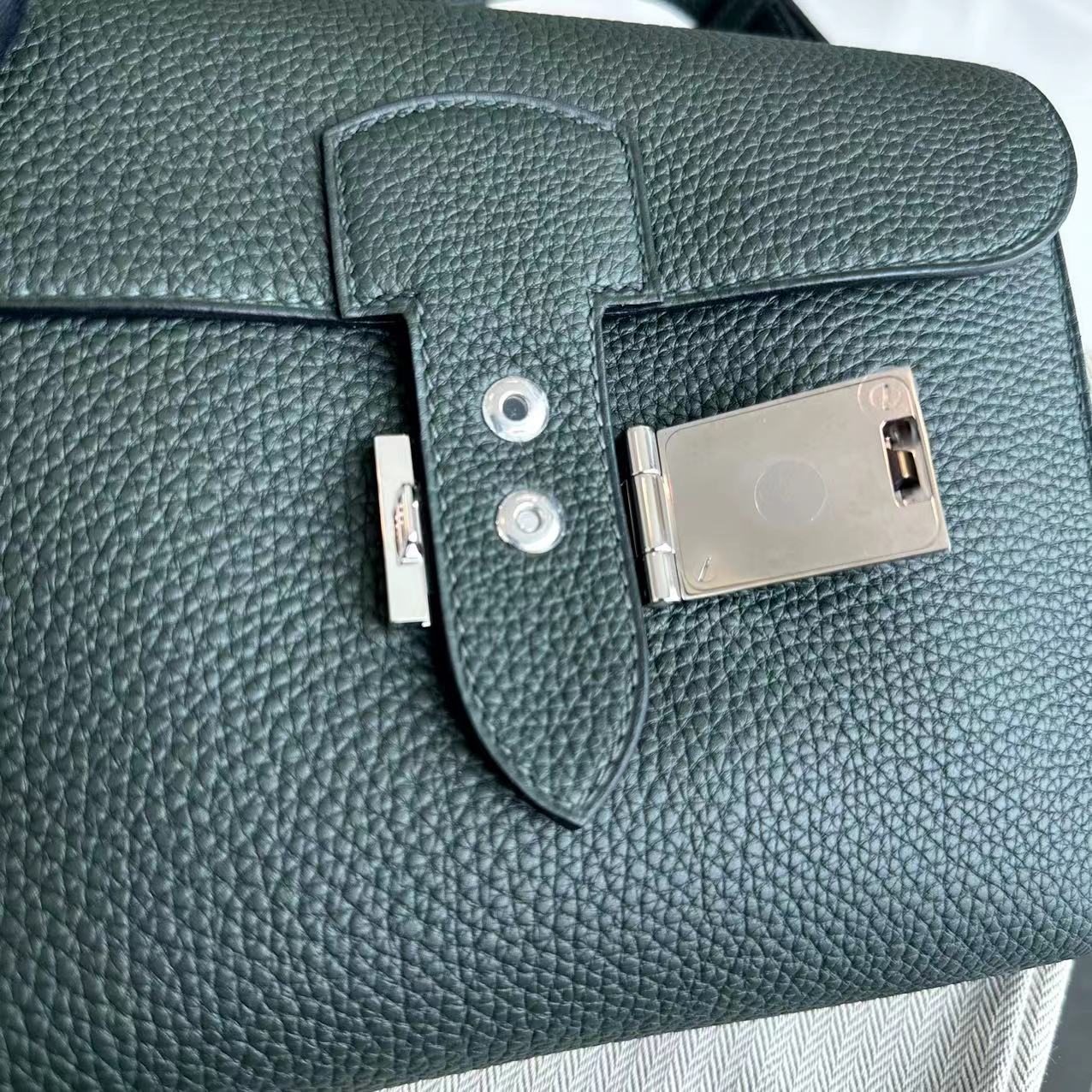 *Brand New Full Set, Receipt* Hermes Sac A Depeches 21 Veau Togo SHW - Best Luxury Designers