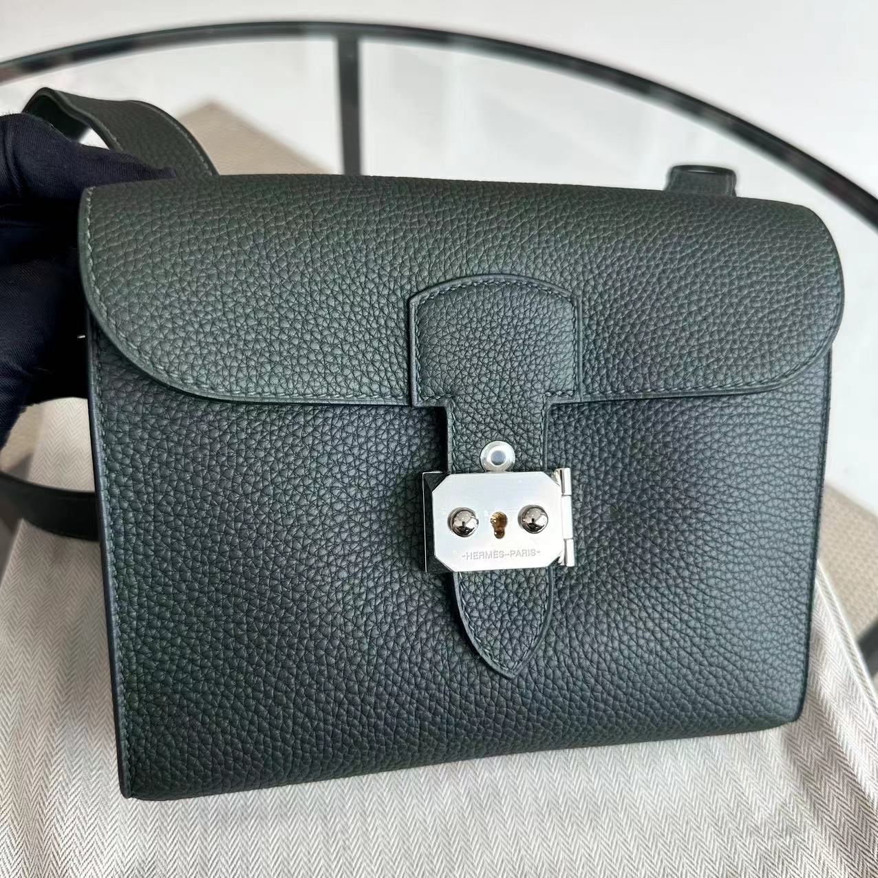 *Brand New Full Set, Receipt* Hermes Sac A Depeches 21 Veau Togo SHW - Best Luxury Designers